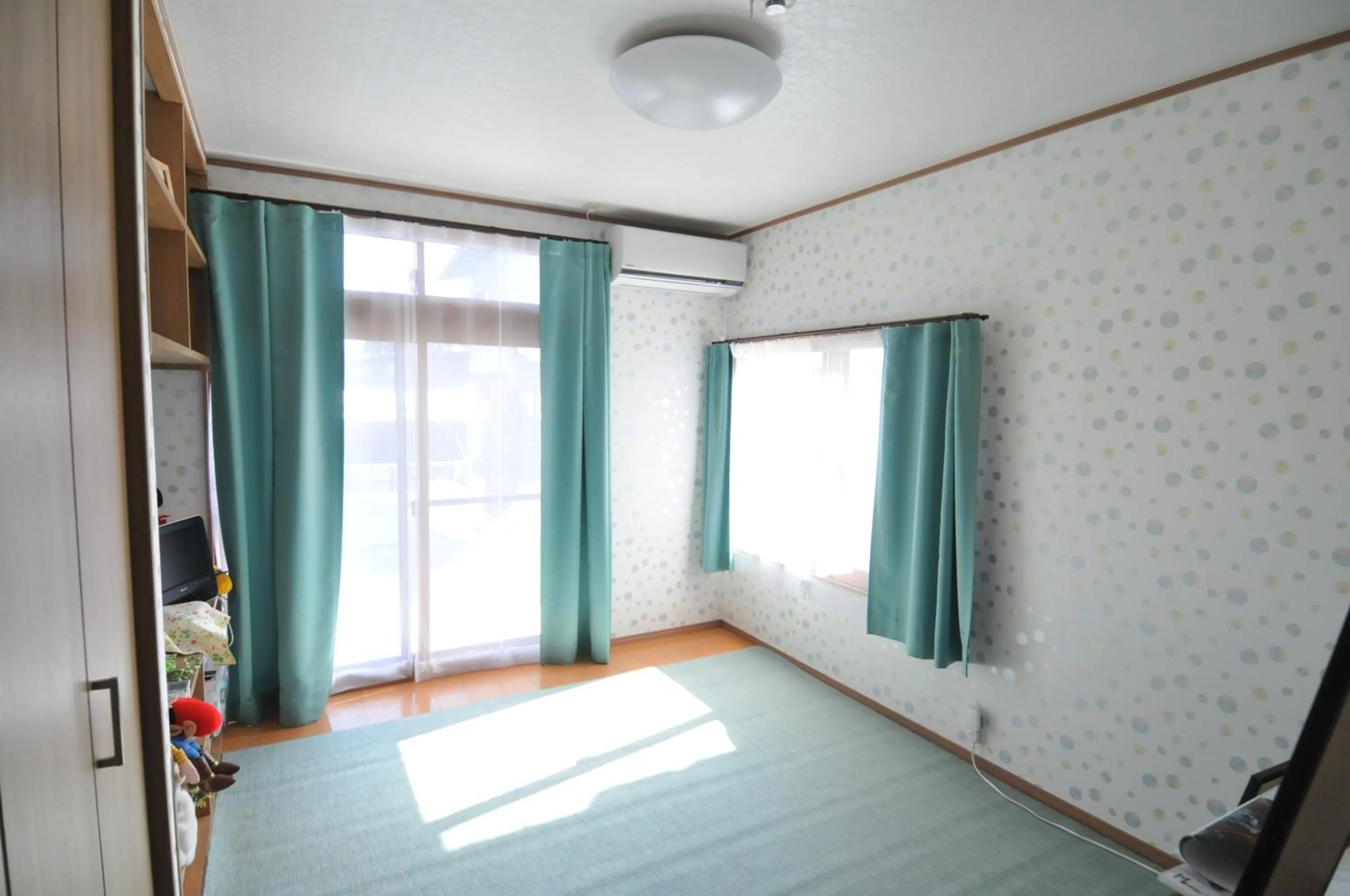 Photo of the whole room, Bed in Daichan Farm Guest House