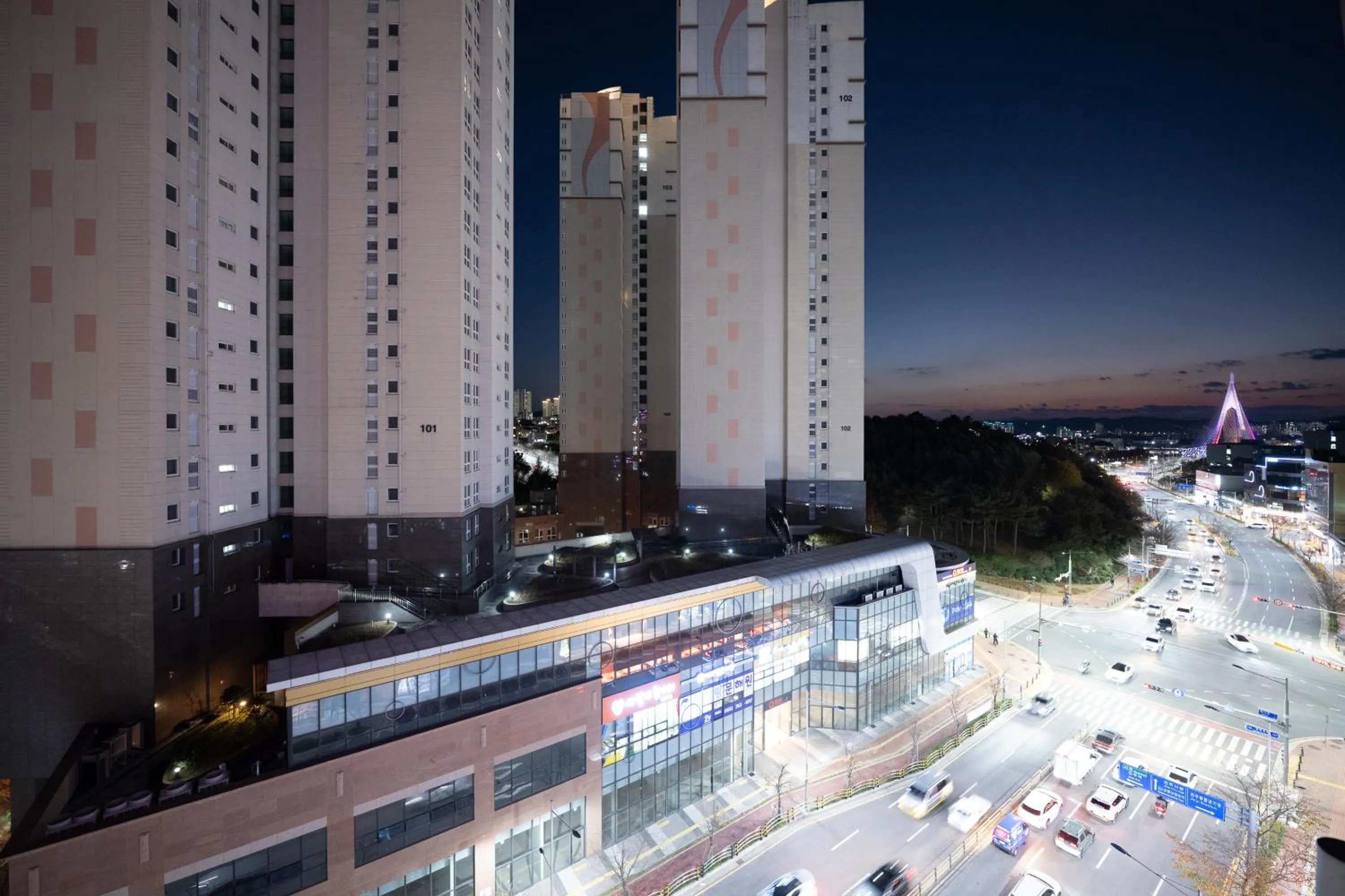 Golden Business Hotel