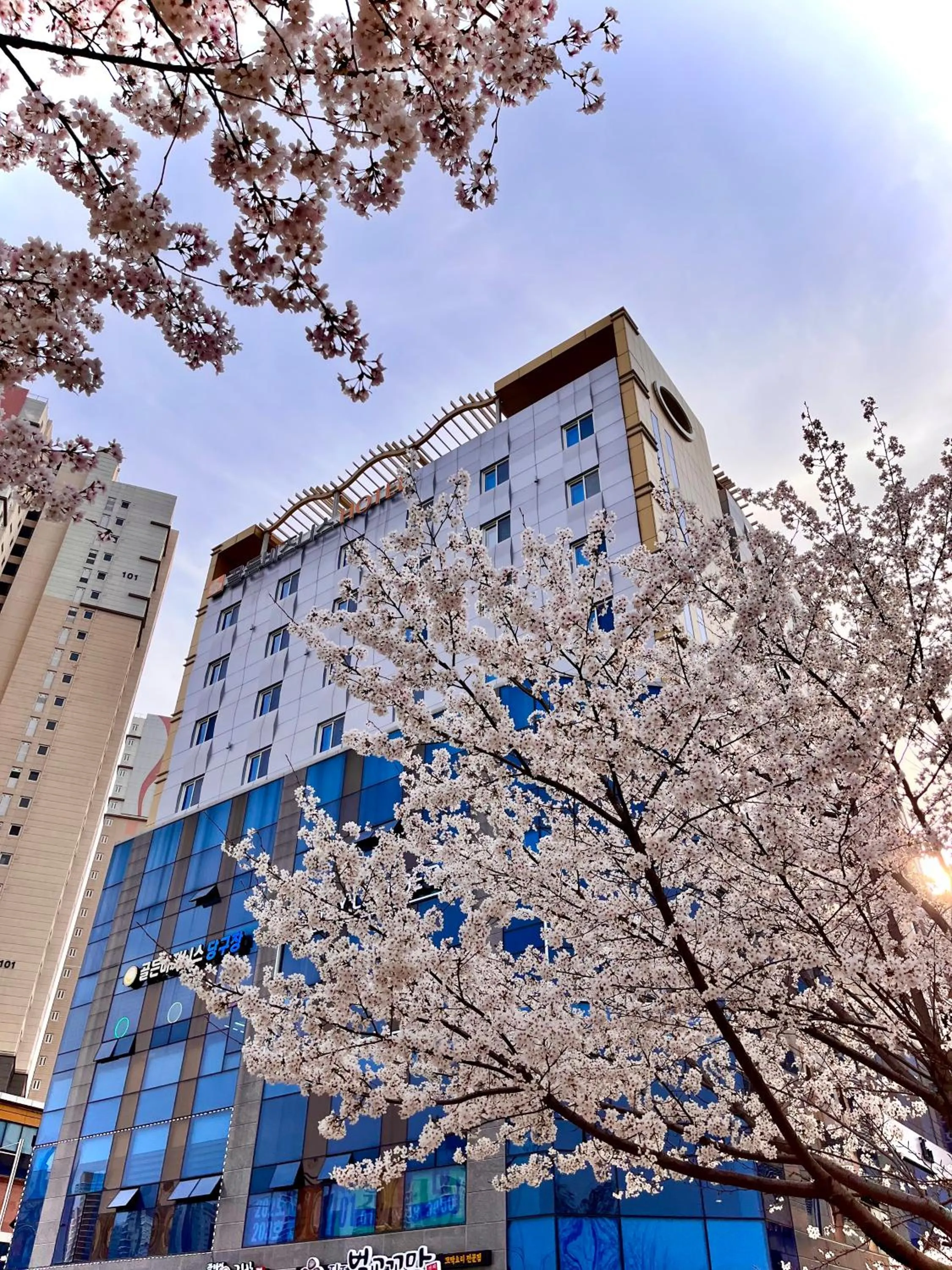 Property building in Golden Business Hotel