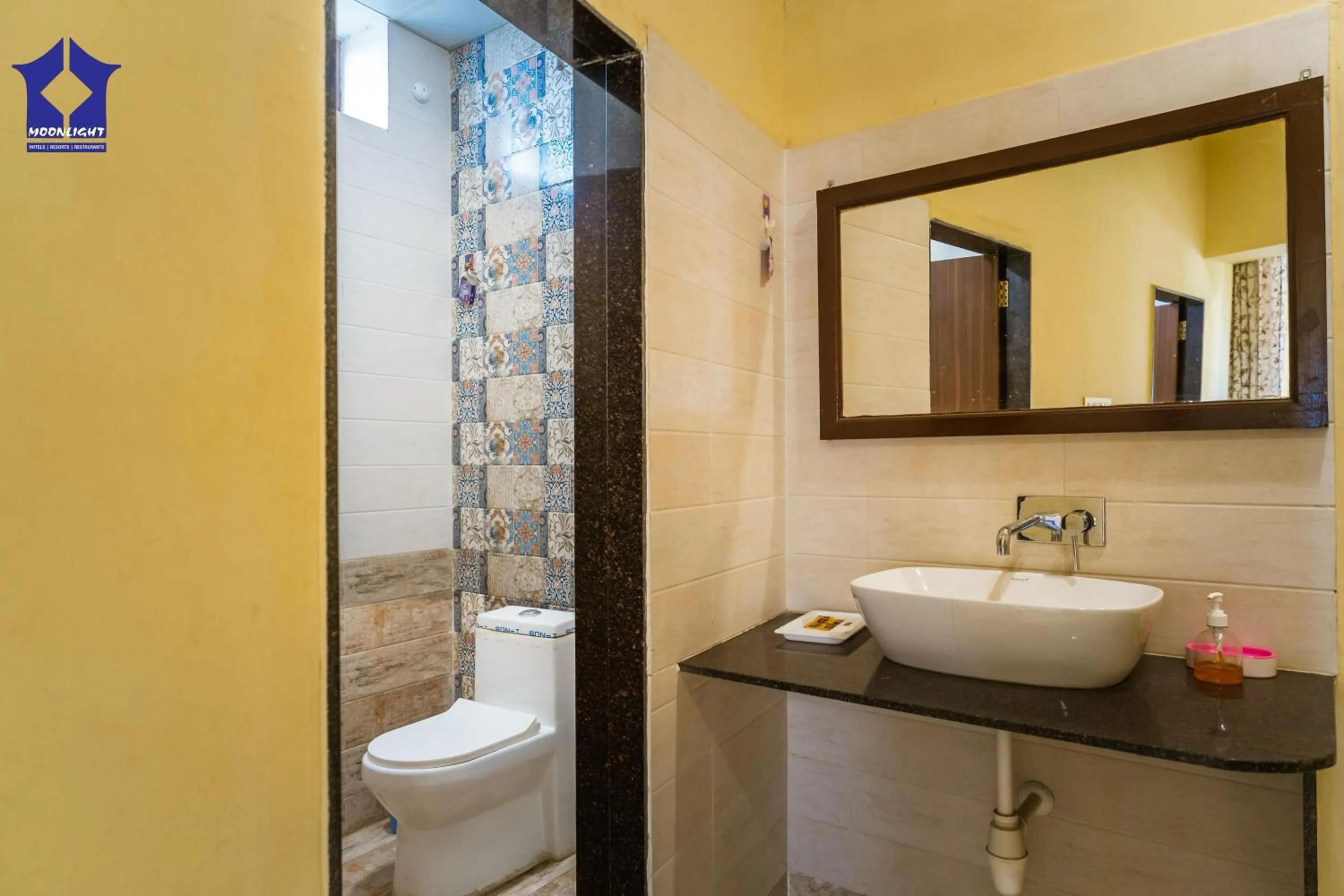 Bathroom in Moonlight Nature Resort & Swimming Pool