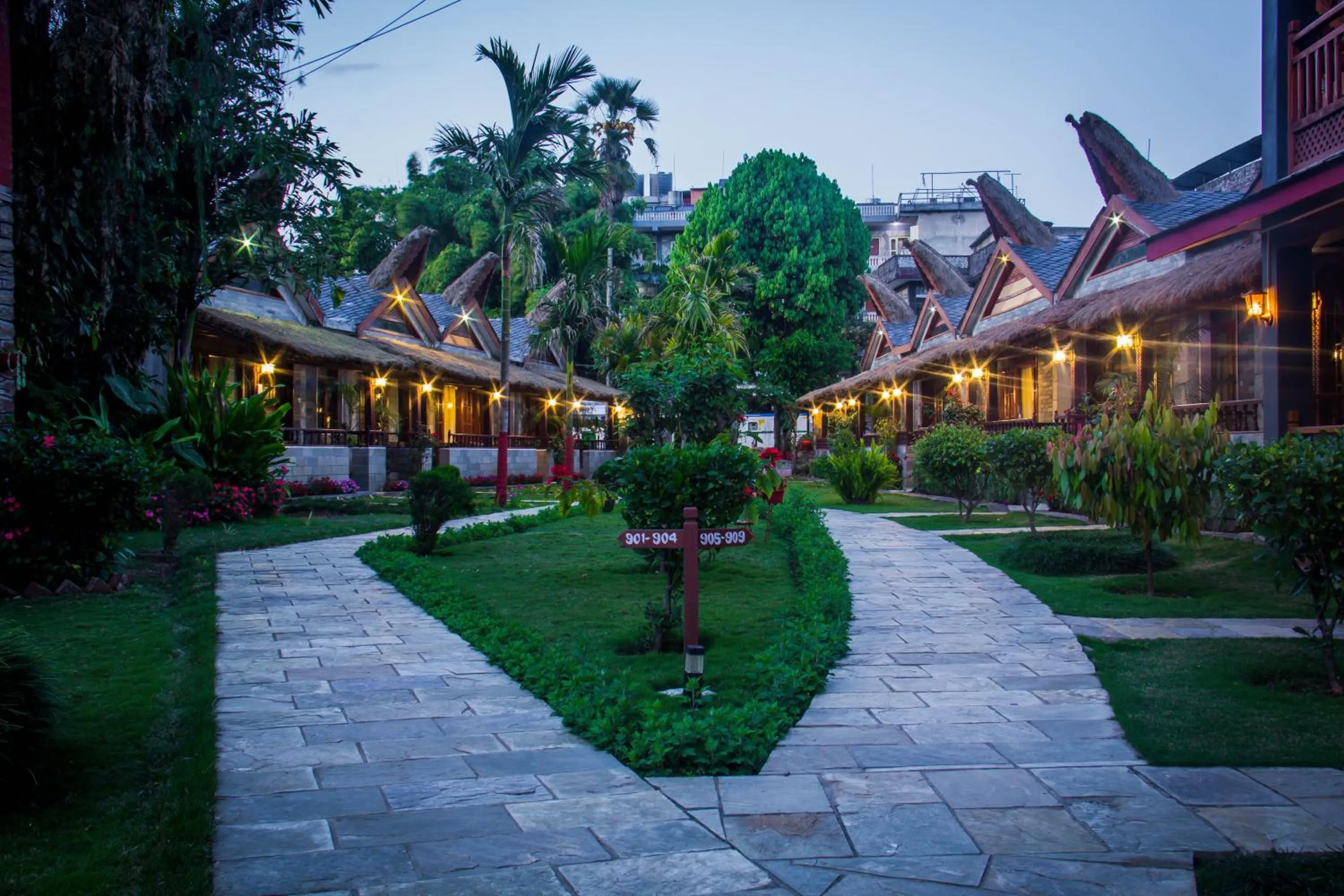 Garden in Lake View Resort