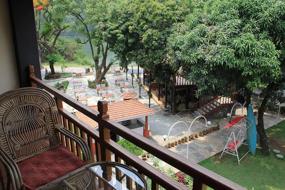 Balcony/Terrace in Lake View Resort