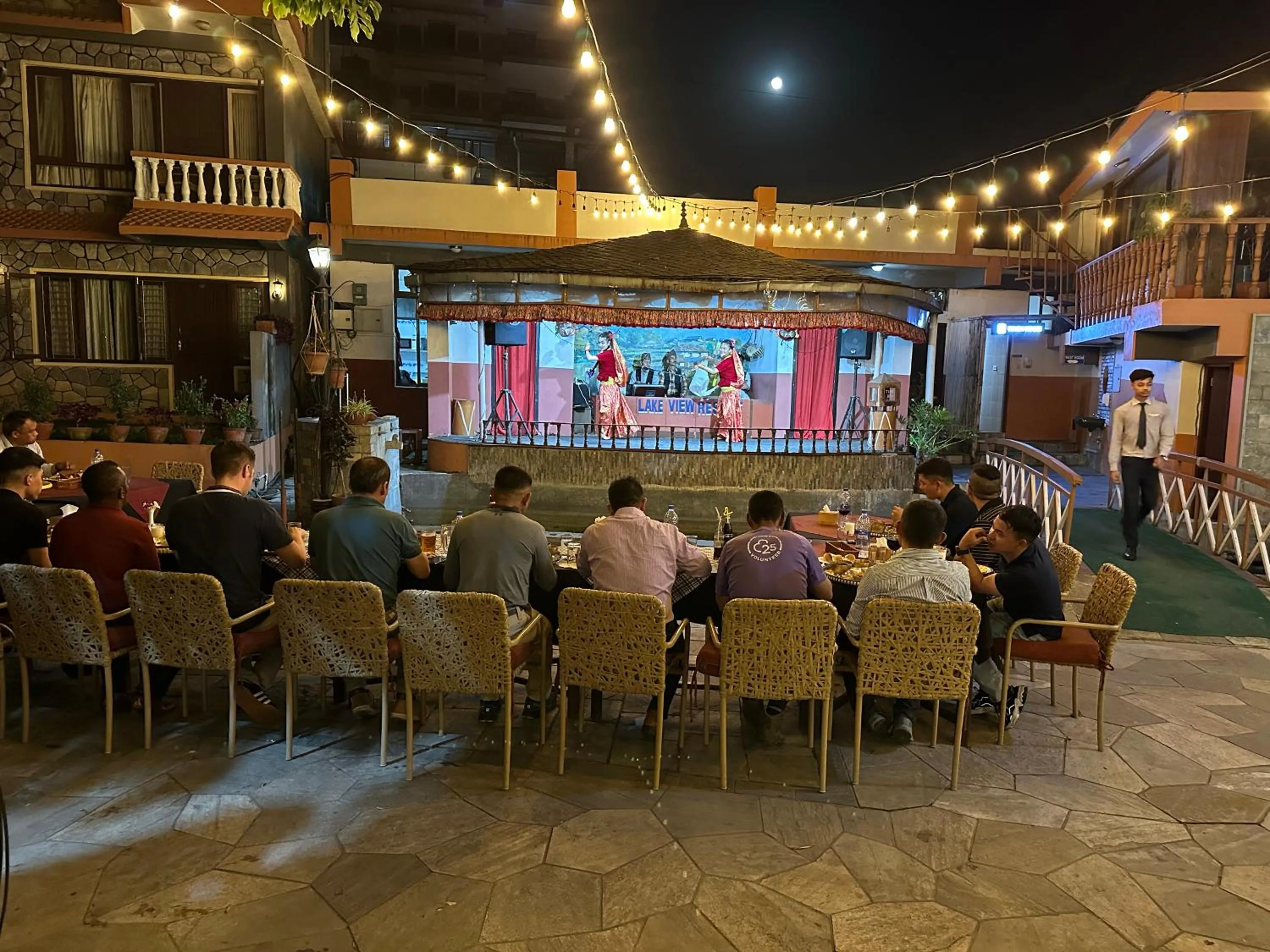 Evening entertainment in Lake View Resort