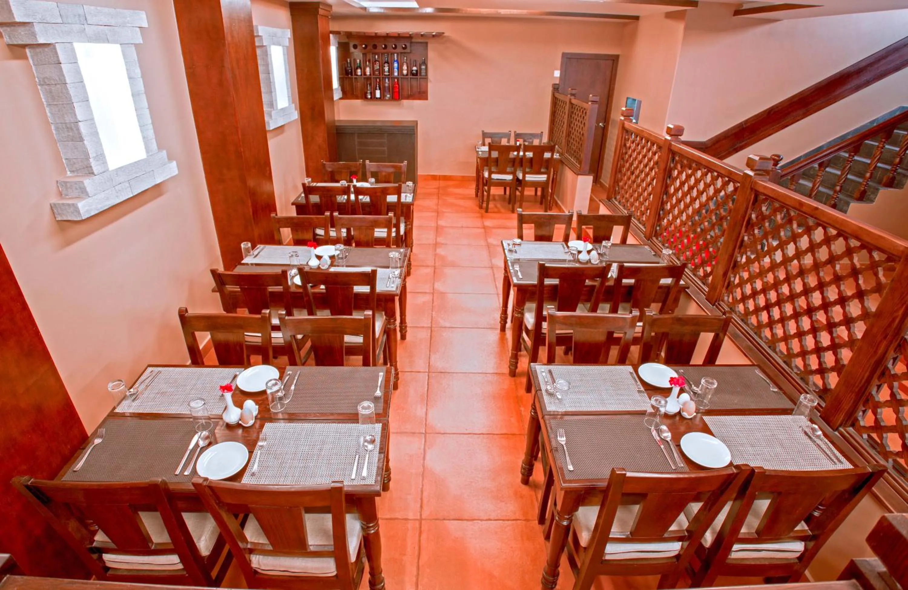 Restaurant/places to eat in Hotel City Park