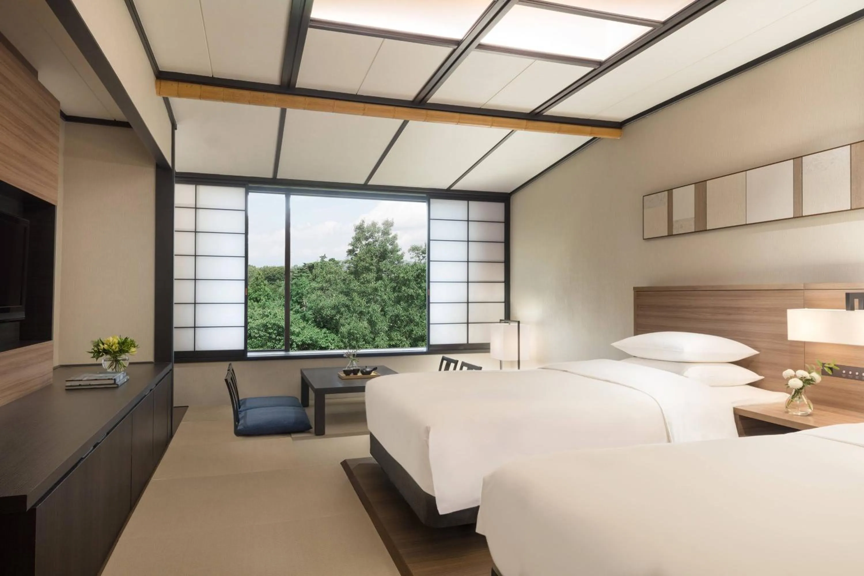 Photo of the whole room, Bed in Izu Marriott Hotel Shuzenji