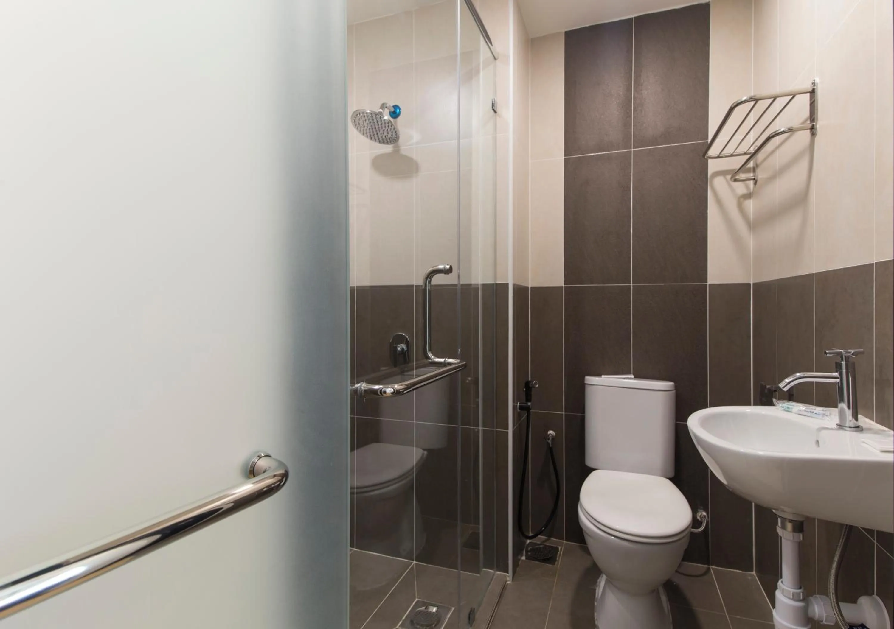 Bathroom in Signature International Hotel China Town