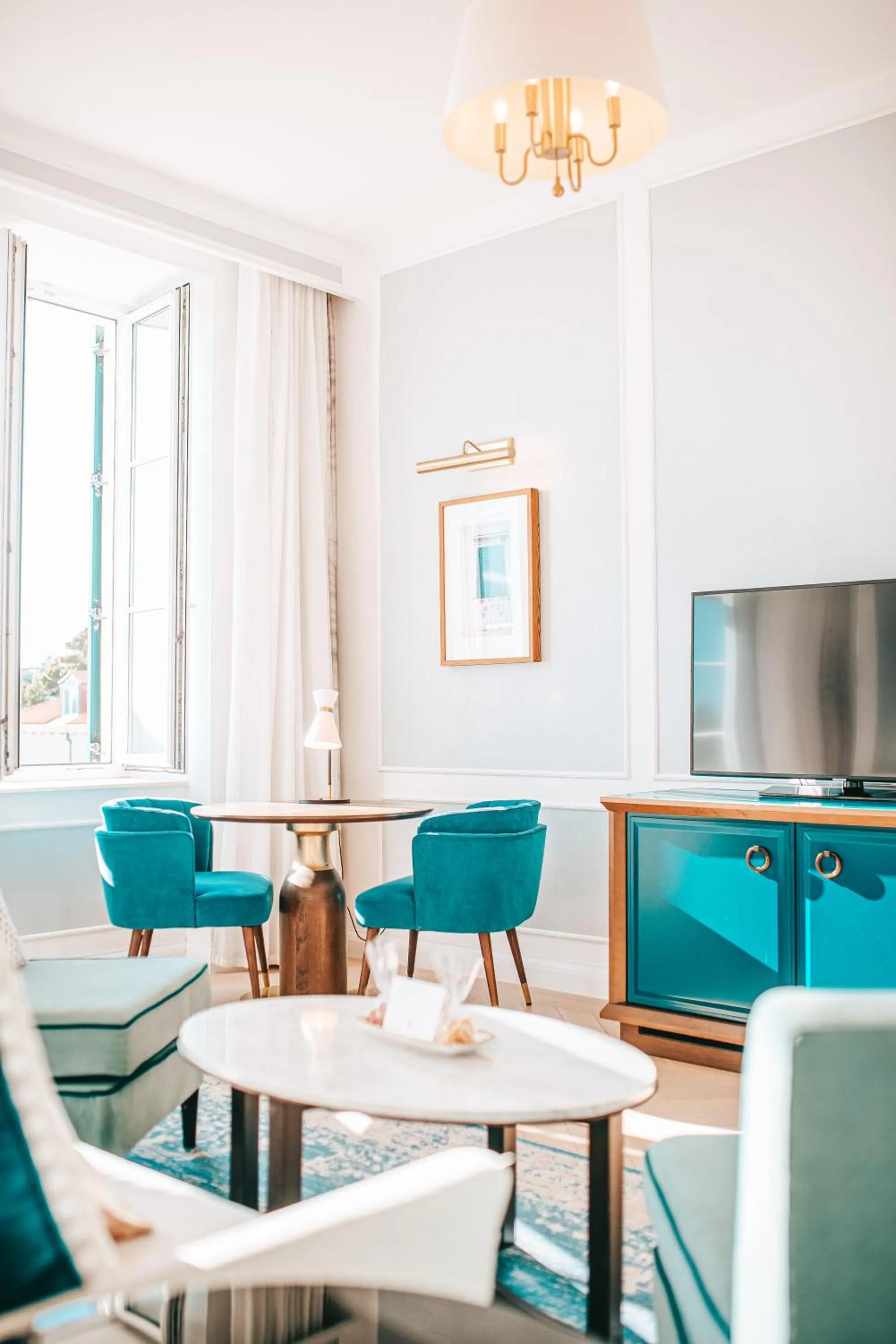 Seating area in Hilton Imperial Dubrovnik