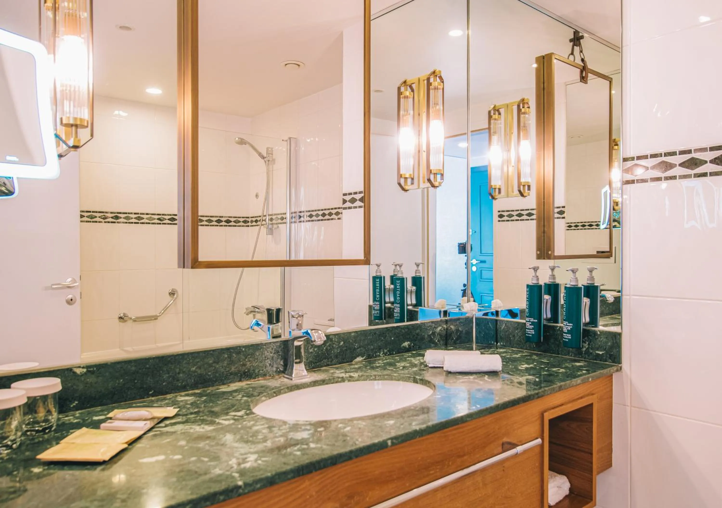 Bathroom in Hilton Imperial Dubrovnik