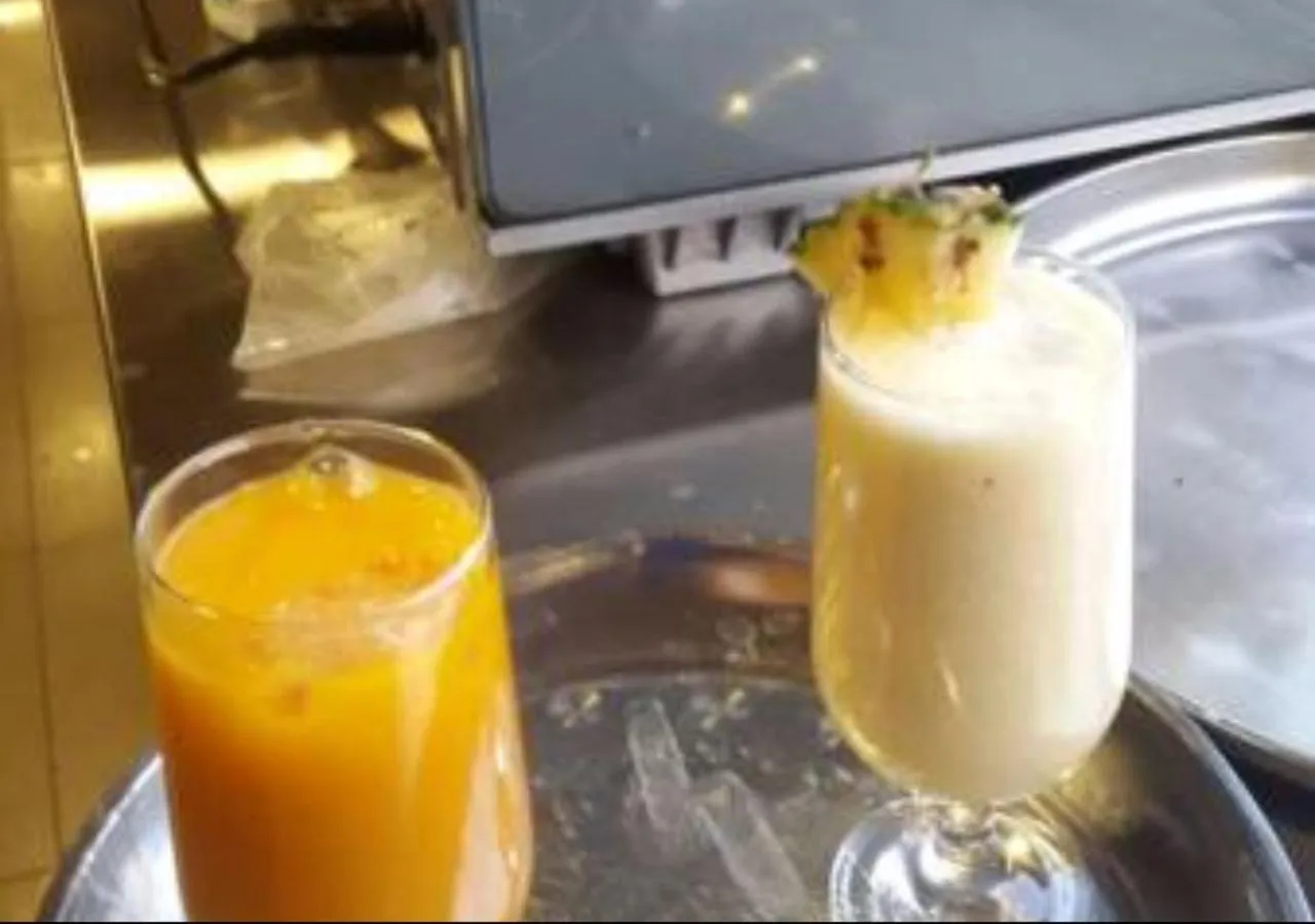 Non alcoholic drinks in Tahir Guest Palace