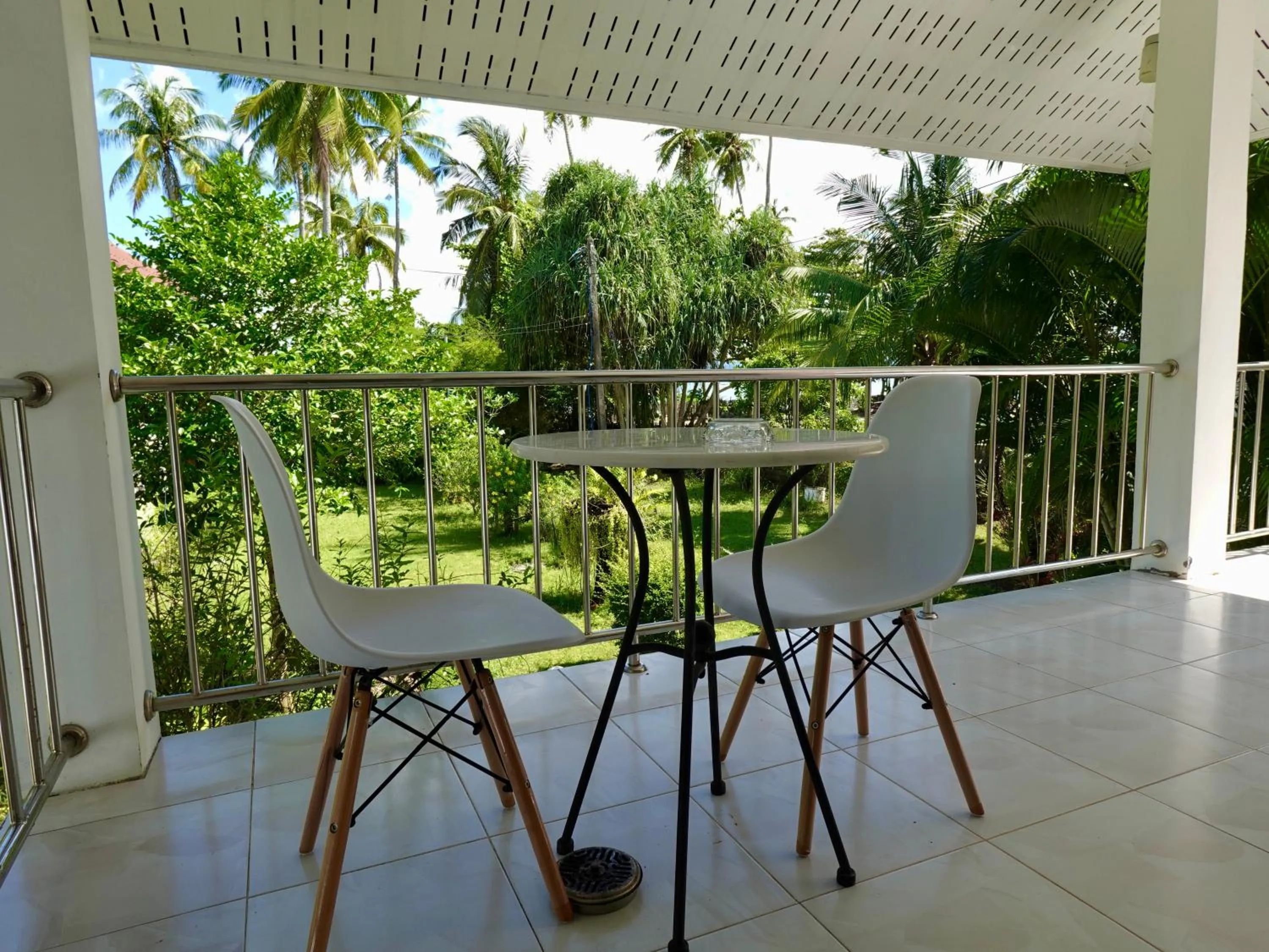 Seating area in Mook Ing Lay