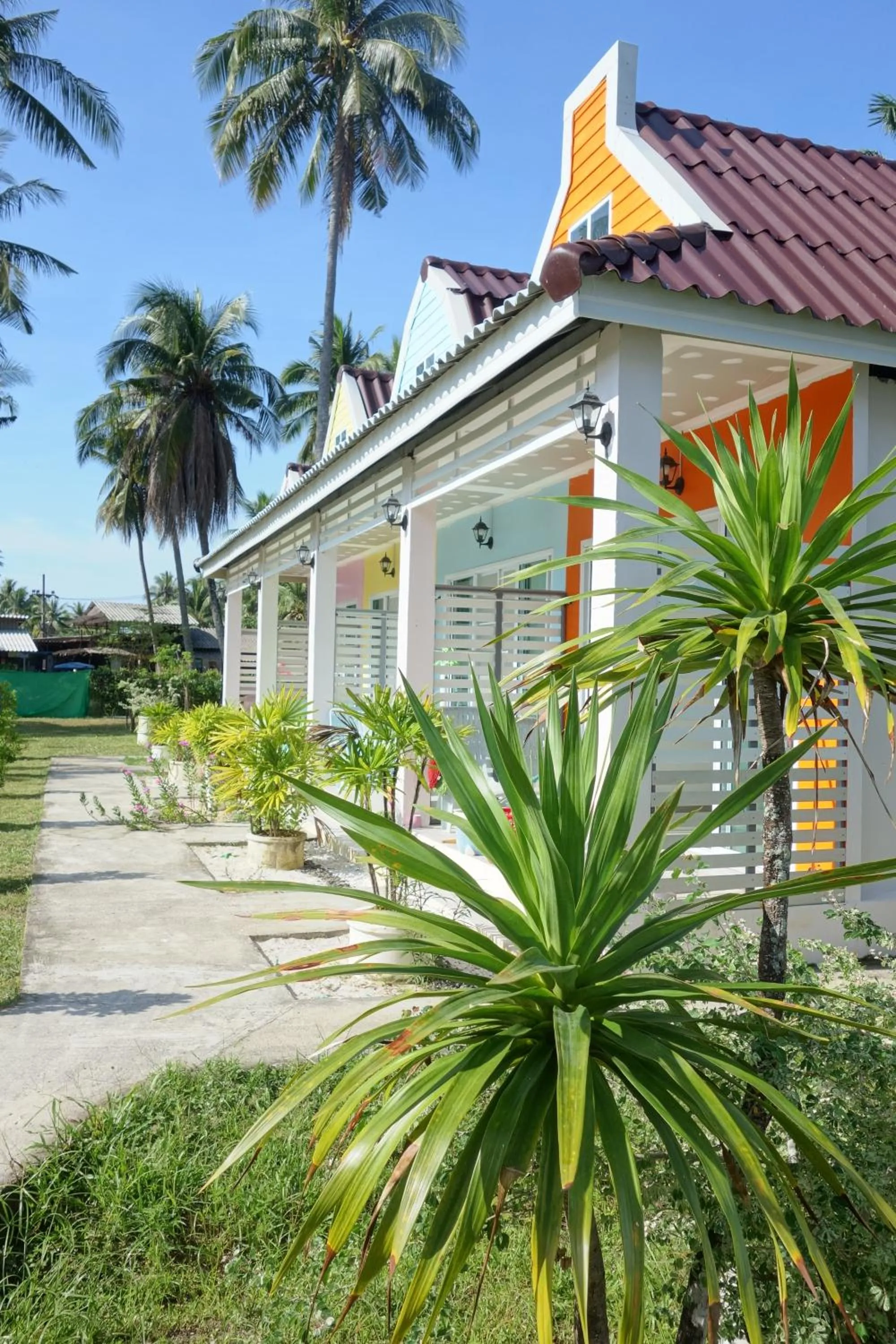 Property building in Mook Ing Lay