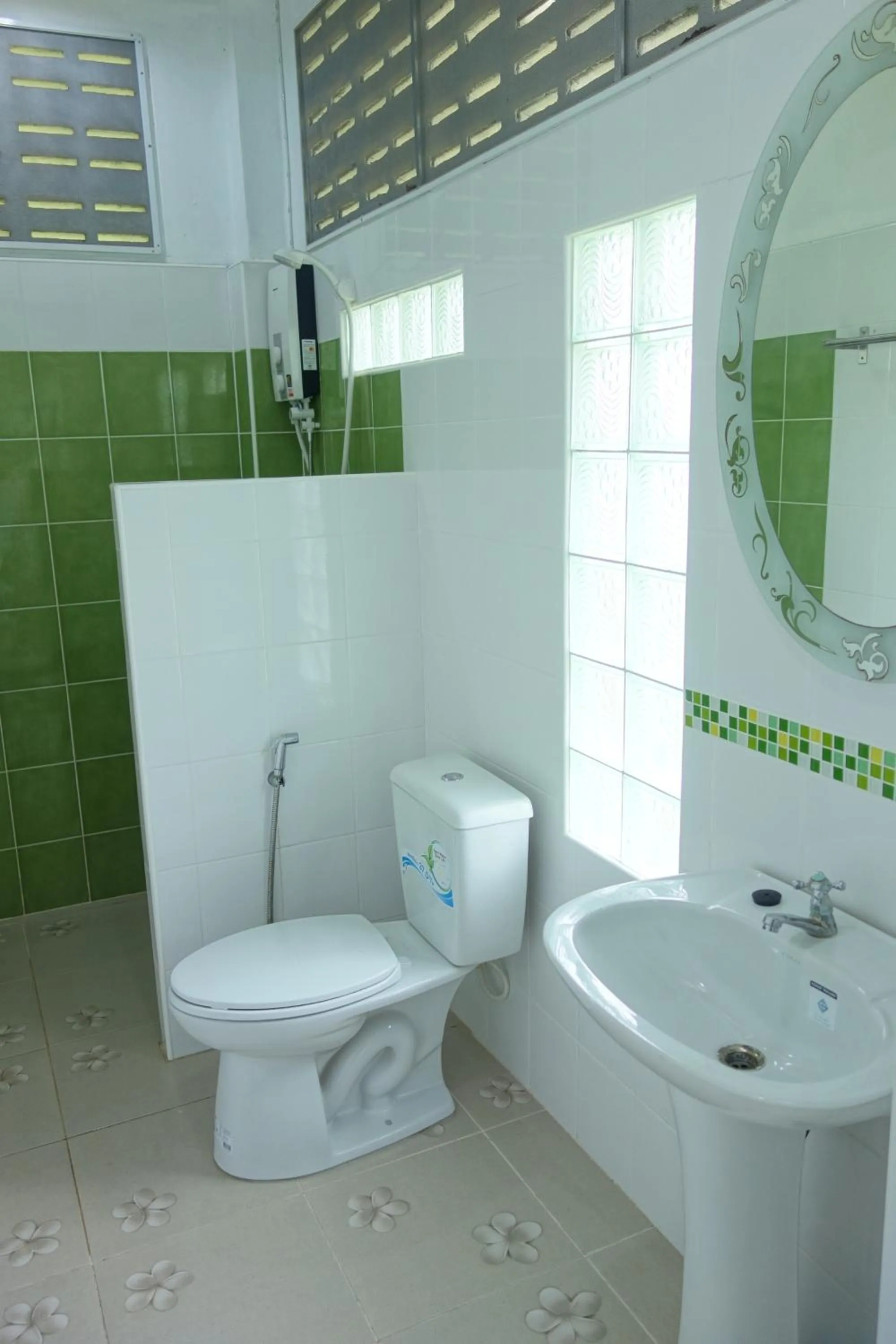 Bathroom in Mook Ing Lay