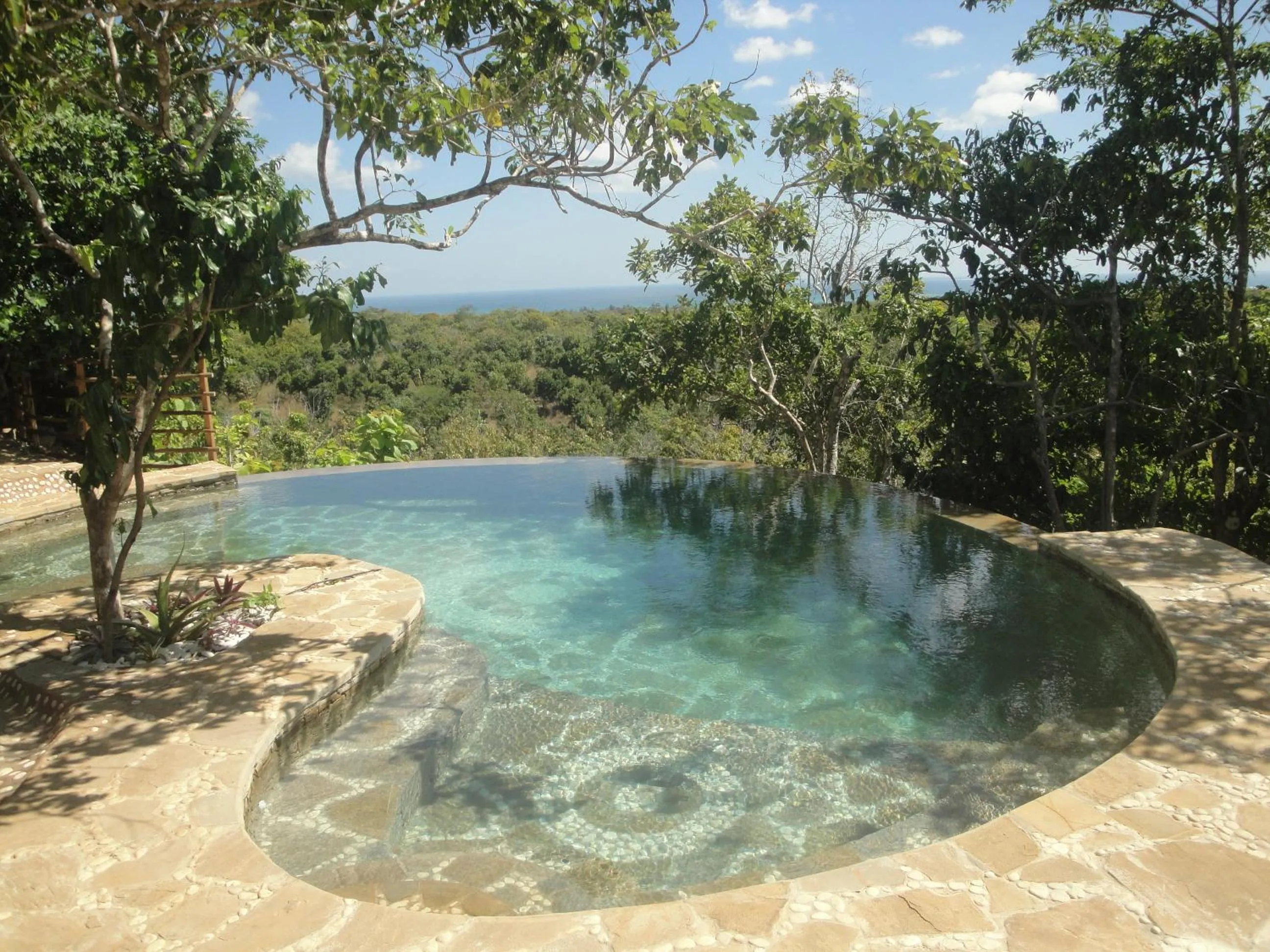 Swimming pool in Utopia Rote Lodge