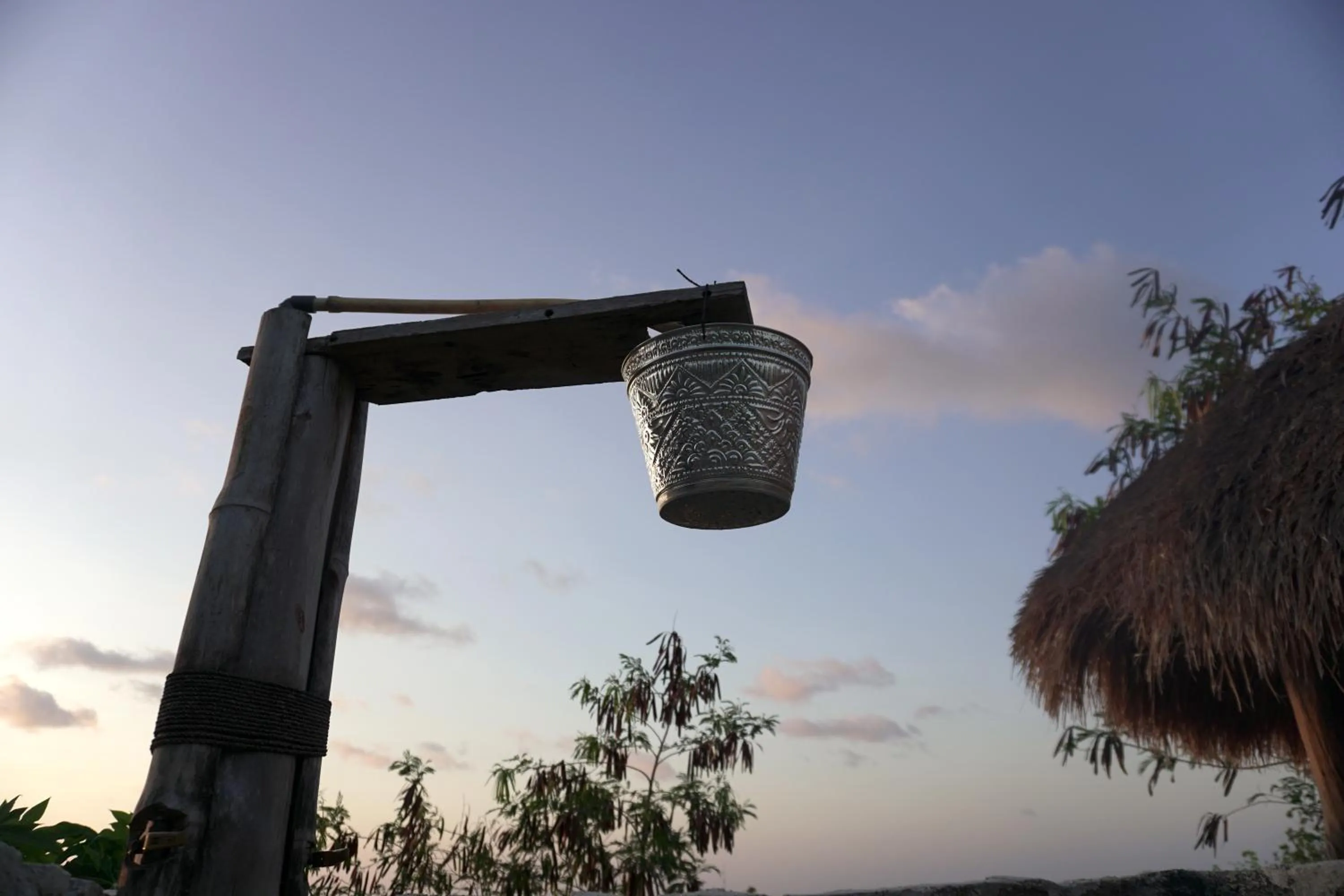 Day in Utopia Rote Lodge