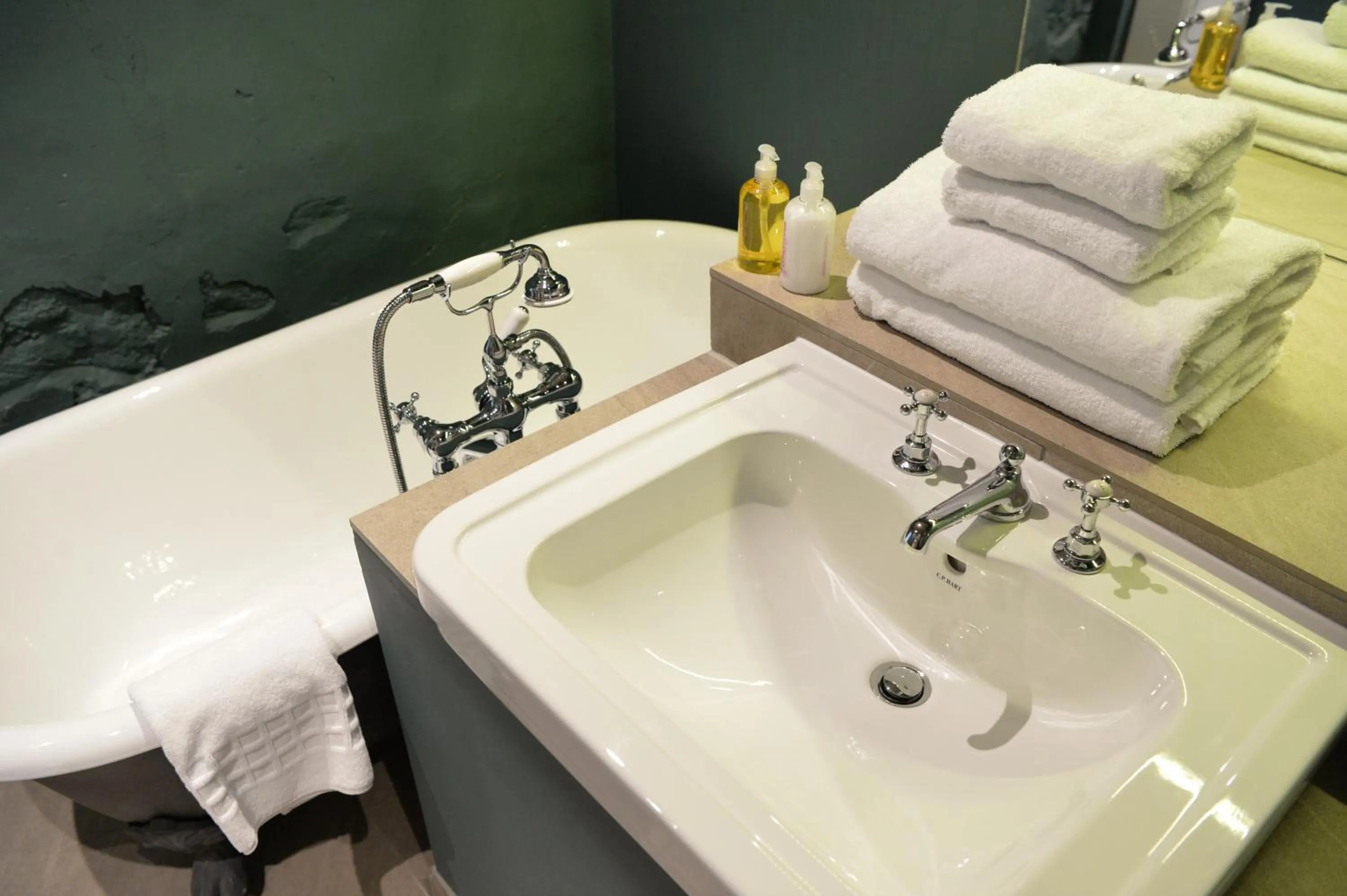 Bathroom in The Castle Inn