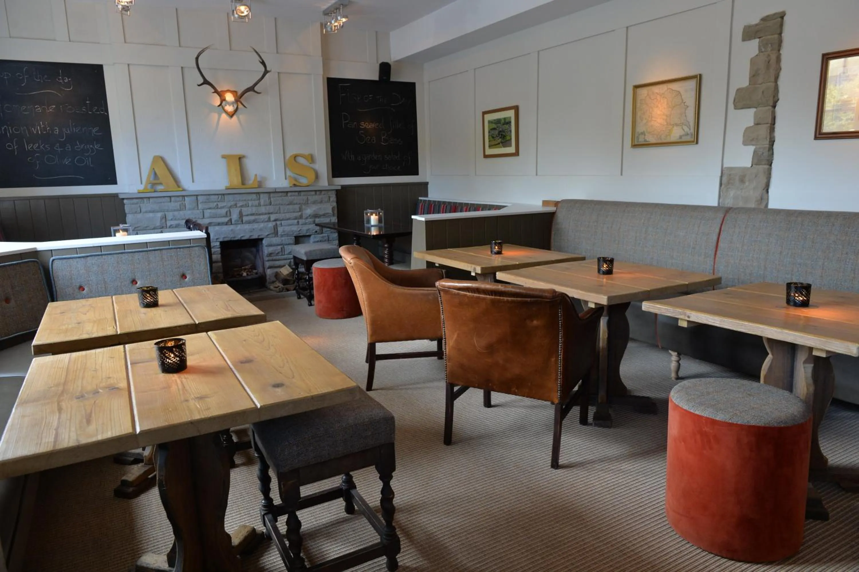 Lounge or bar in The Castle Inn