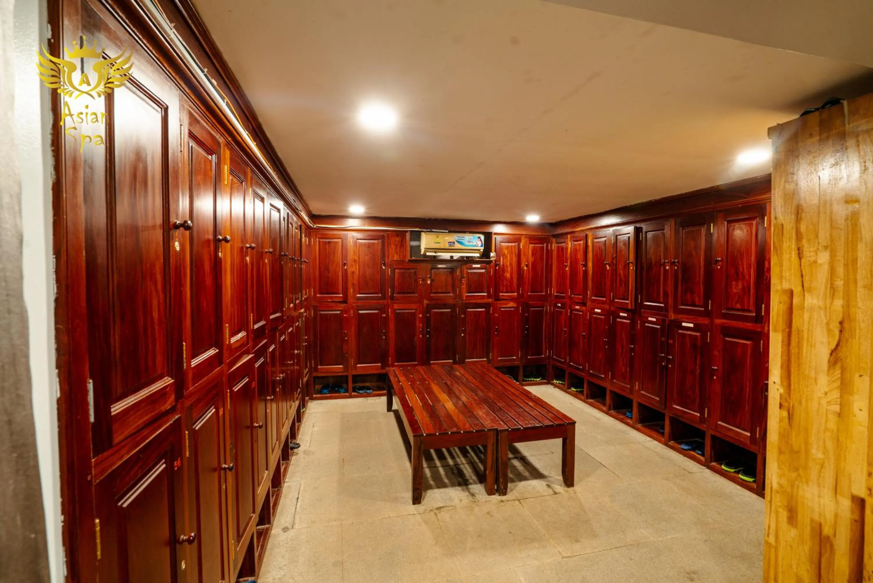 Spa and wellness centre/facilities in Lbn Asian Hotel