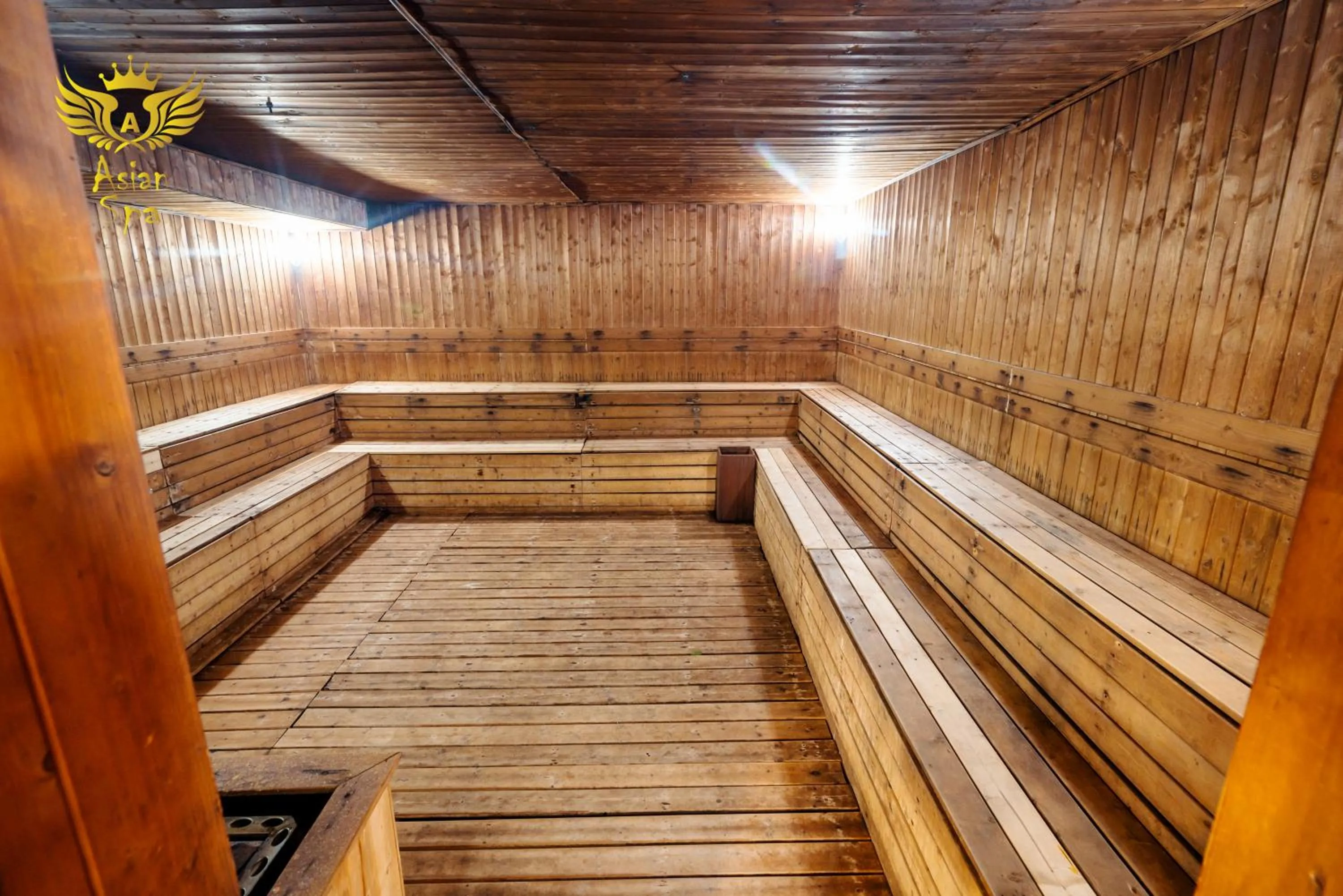 Sauna in Lbn Asian Hotel