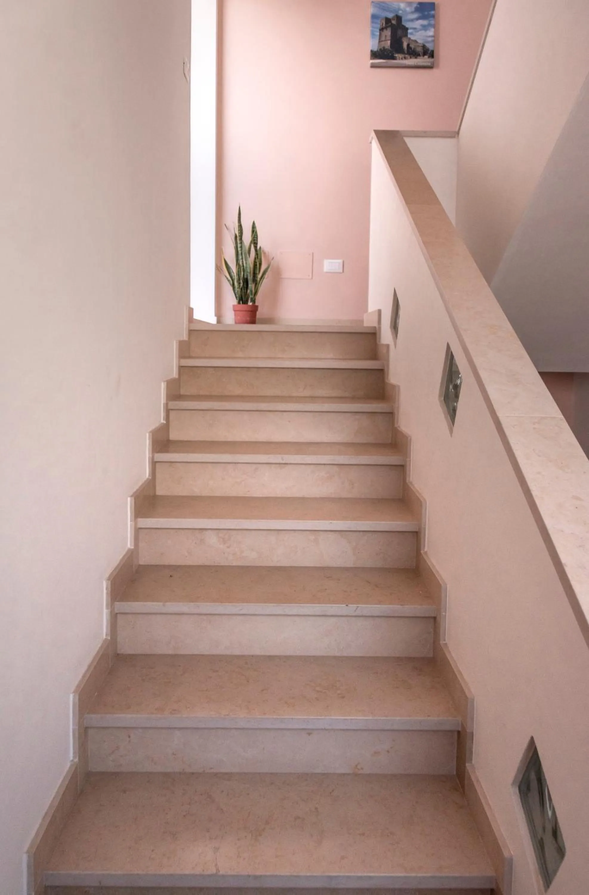 Facade/entrance in La Creta b&b