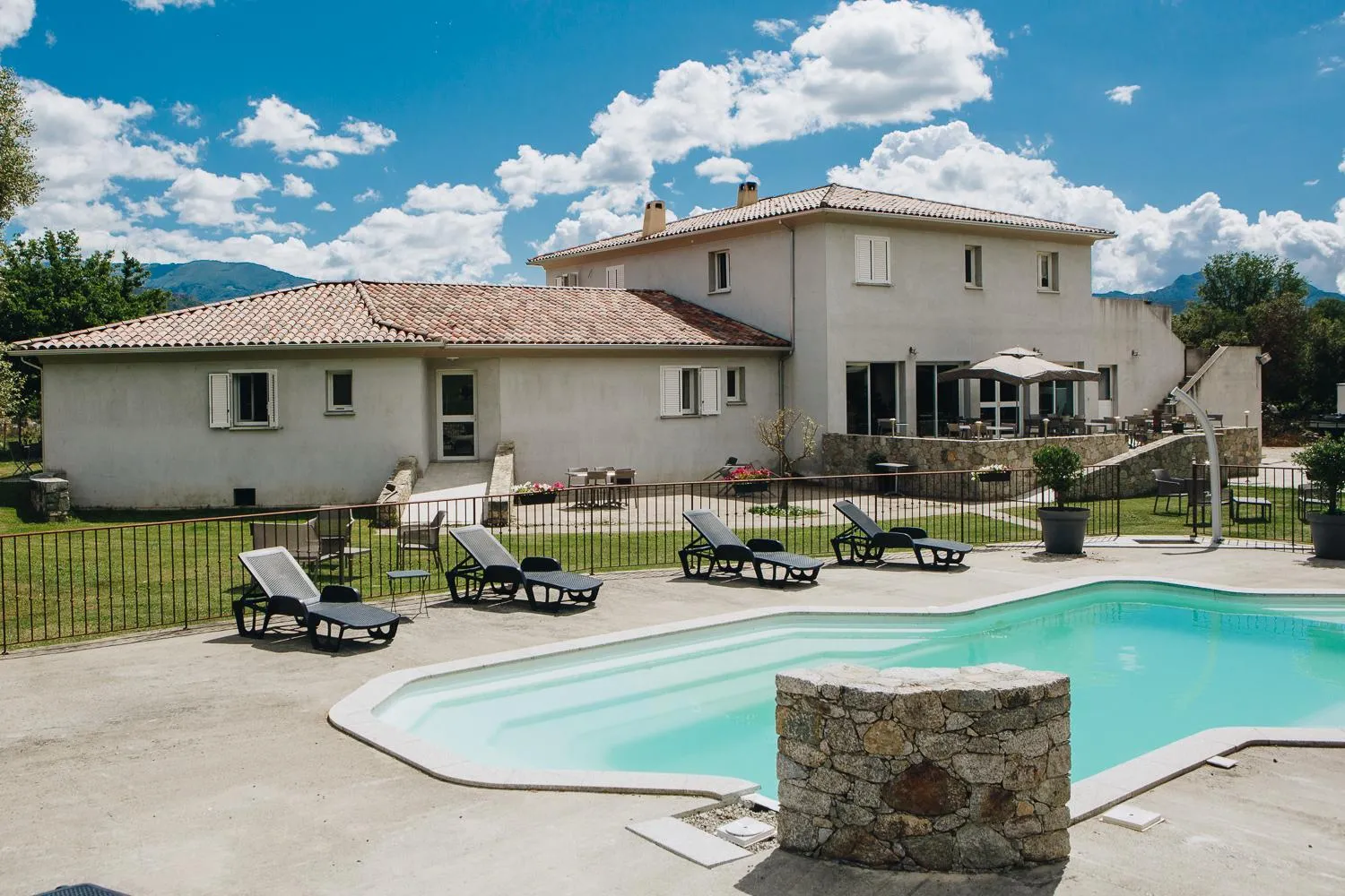 Property building in B&B A Chjusellina