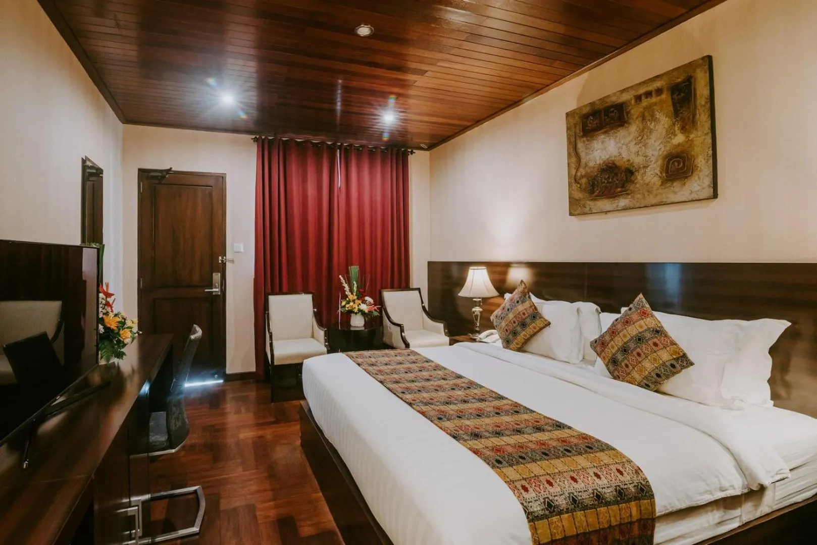 Photo of the whole room, Bed in Arthur Suite by Premier HospitalityAsia