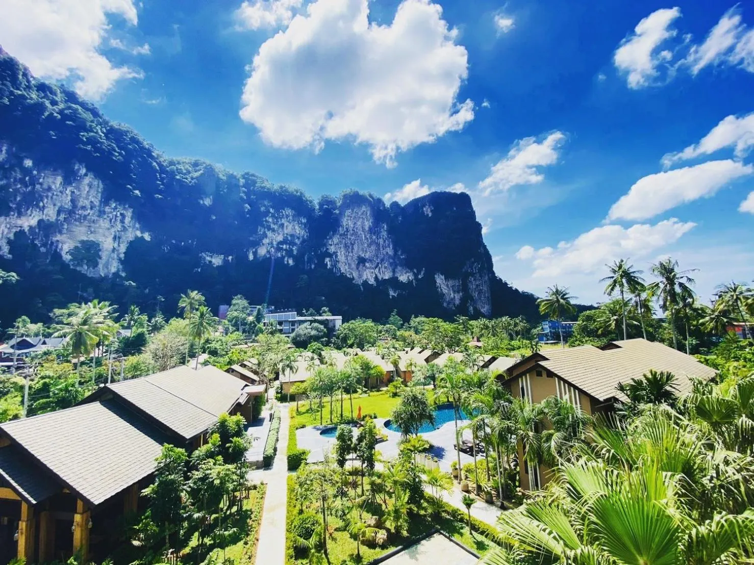 Property building in Aonang Hill Krabi-SHA Extra Plus