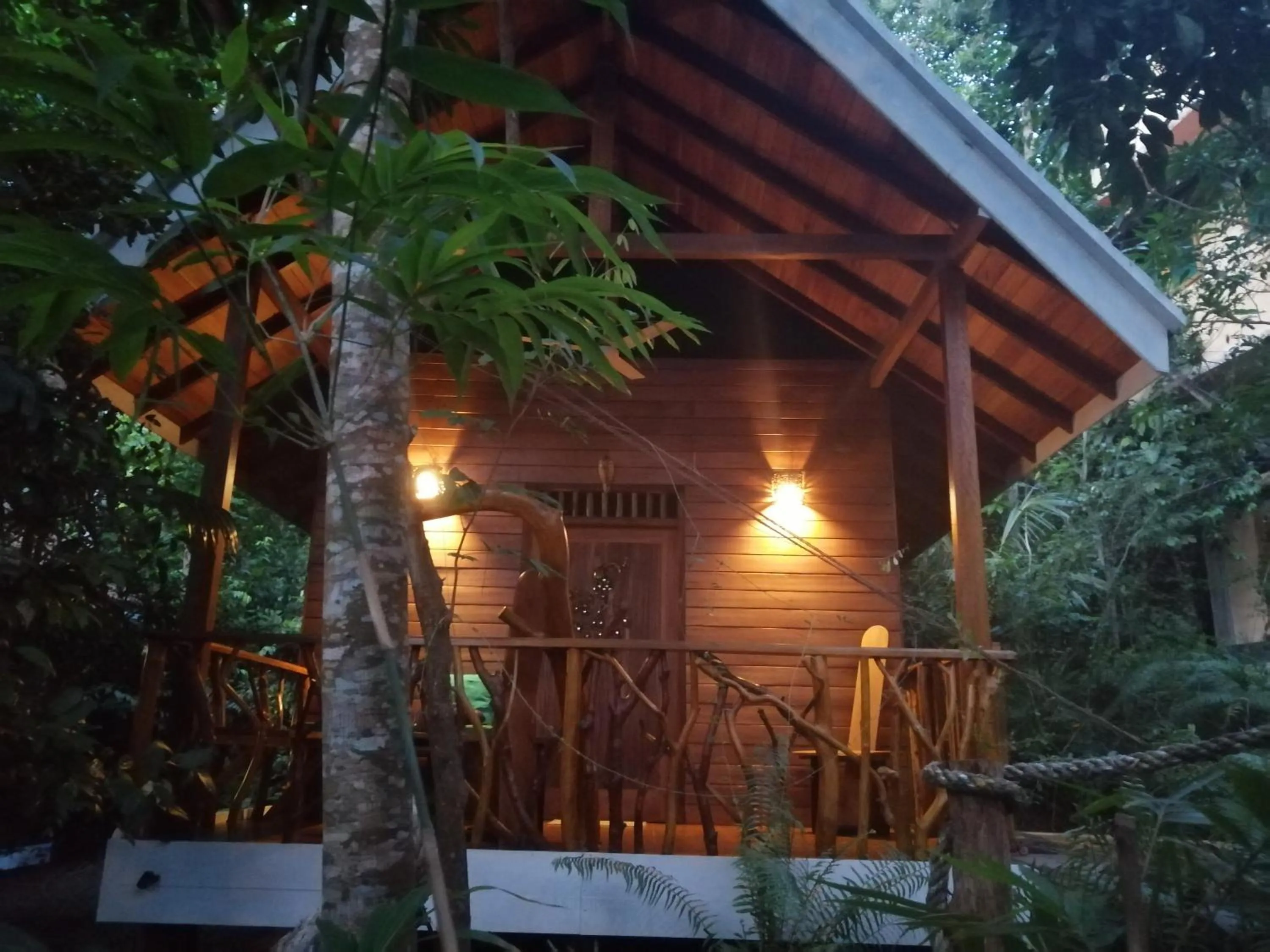 Superior King Room in Manthally Cabanas