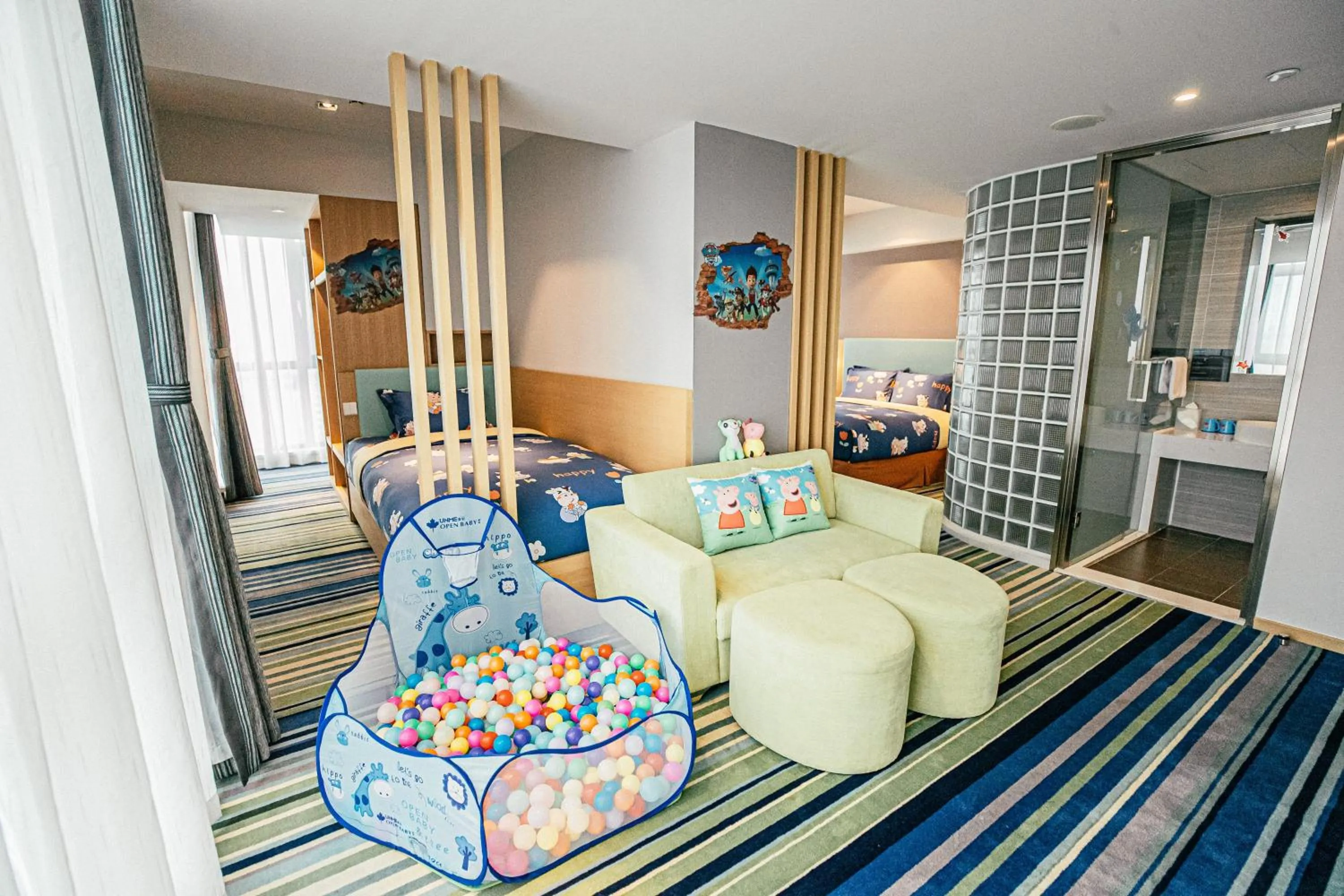 Photo of the whole room in Holiday Inn Express Yingkou Onelong Plaza by IHG