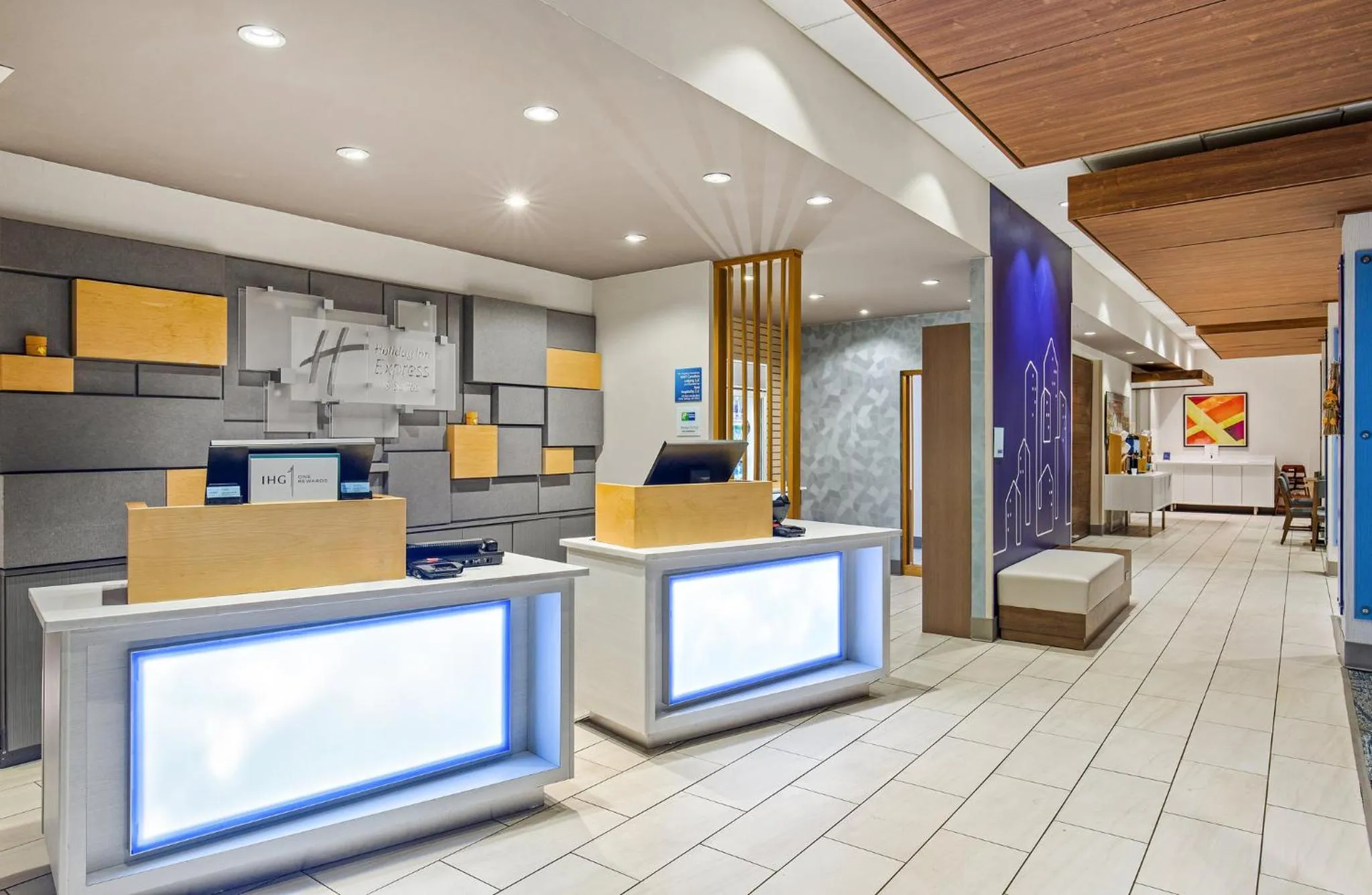 Property building in Holiday Inn Express & Suites - Carrollton West by IHG