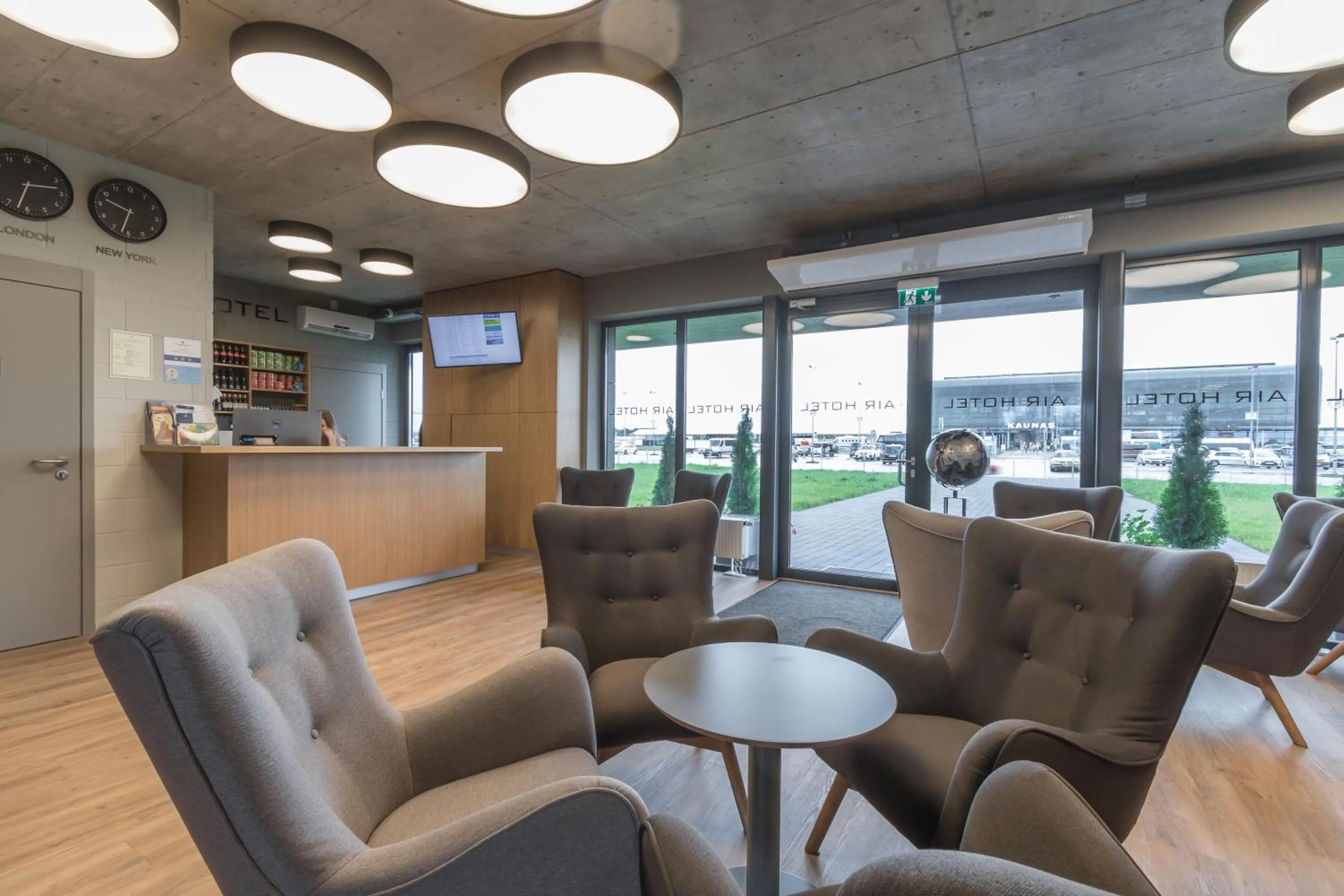 Lobby or reception in Air Hotel