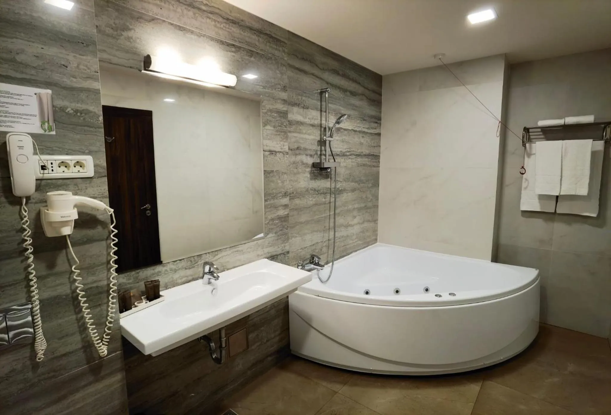 Bathroom in Grand Hotel Belvedere