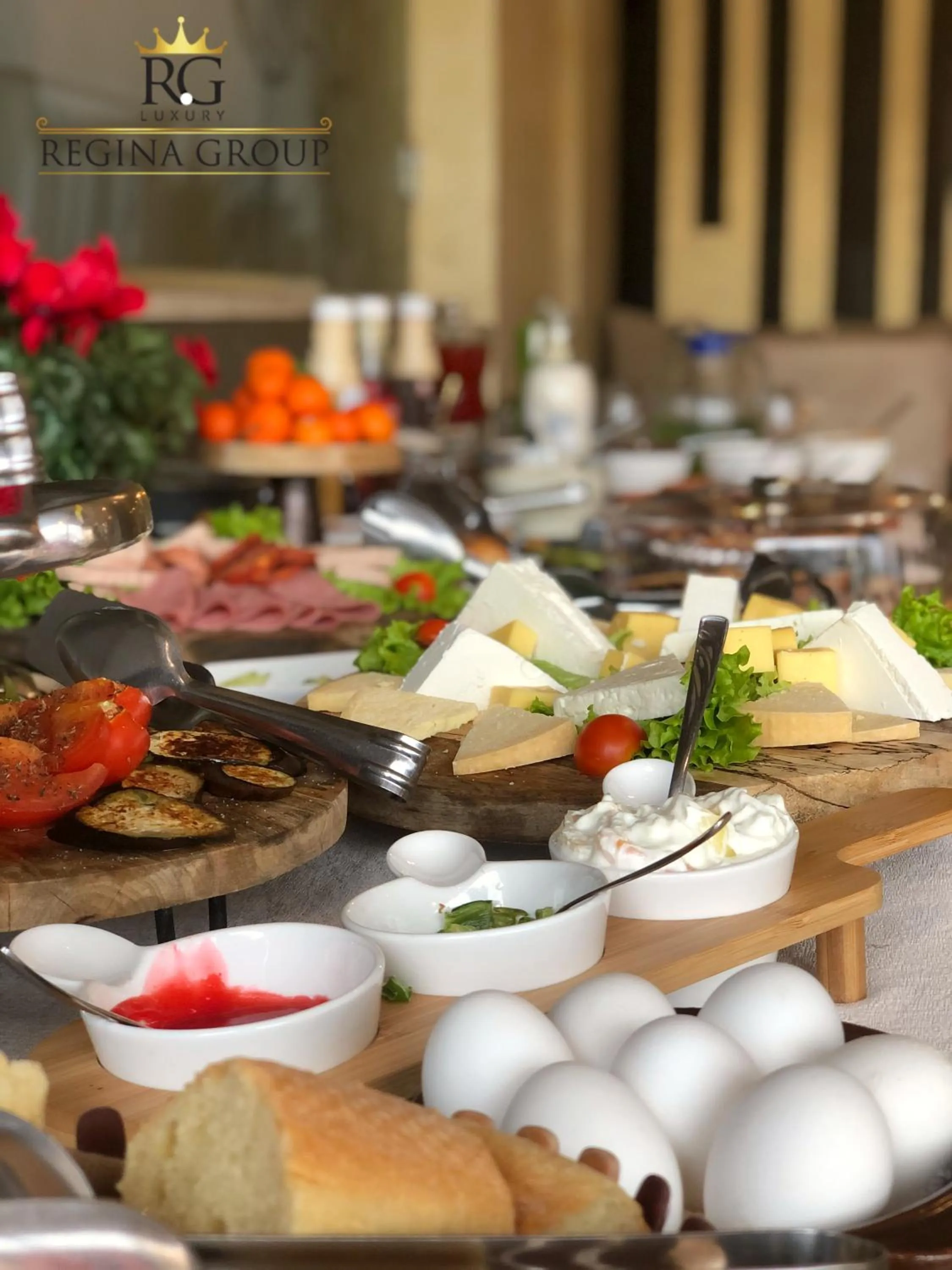 Breakfast in Regina City Hotel & SPA