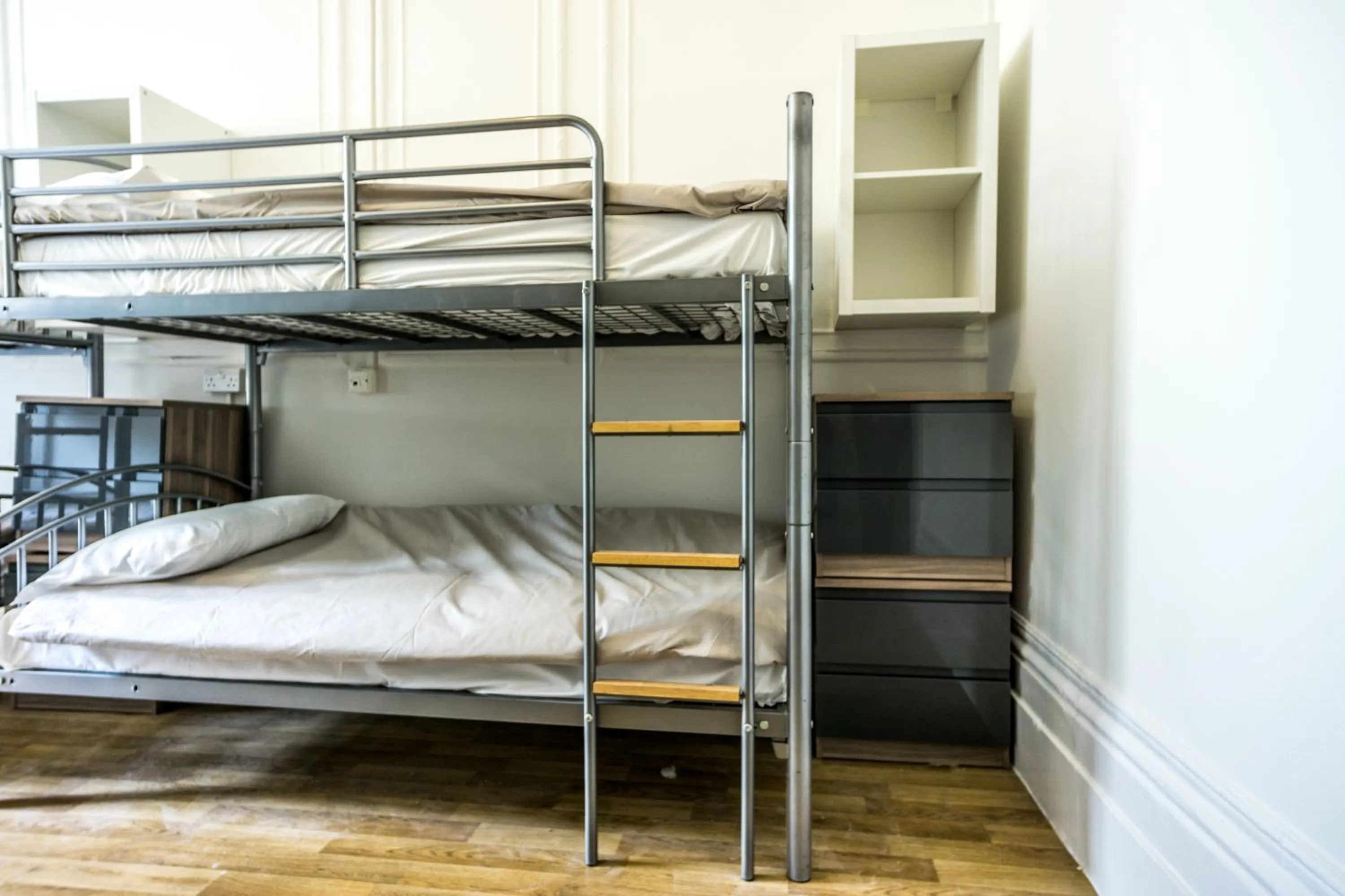 bunk bed, Bed in Sandeman-Allen Hostel (Bayswater)