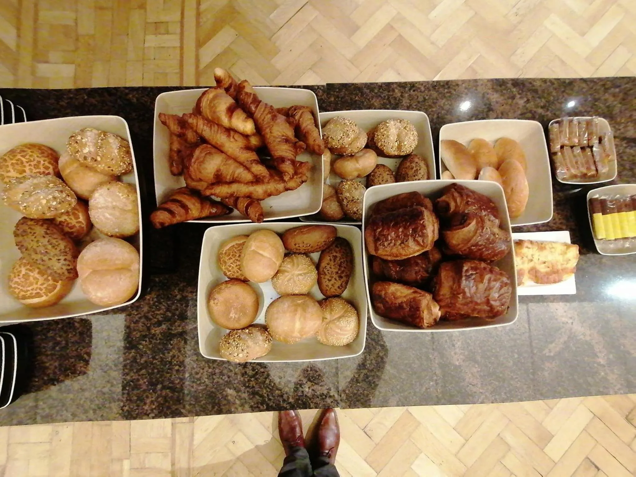 Food and drinks in Ambassador Hotel