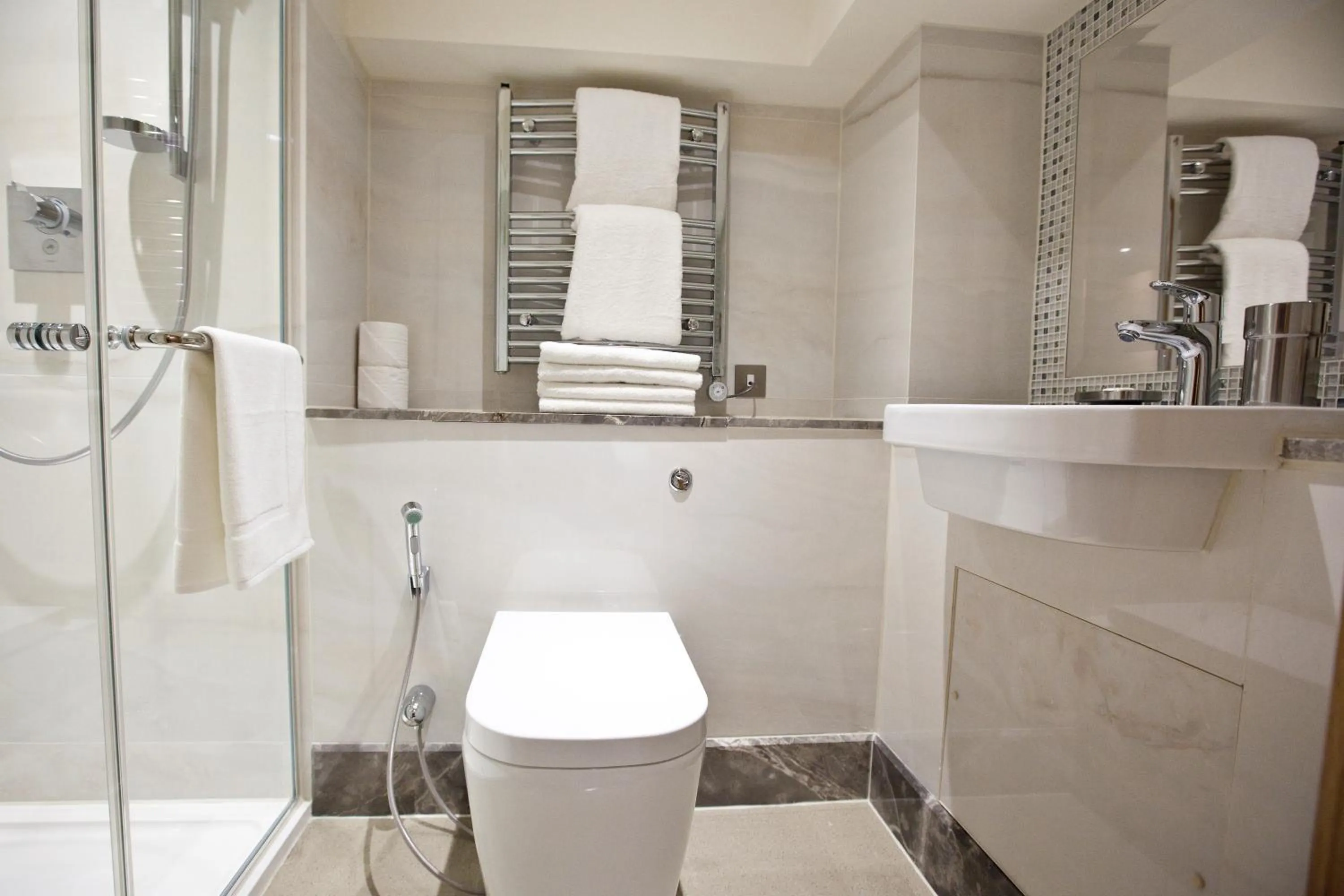 Shower in Sanctum Belsize Road