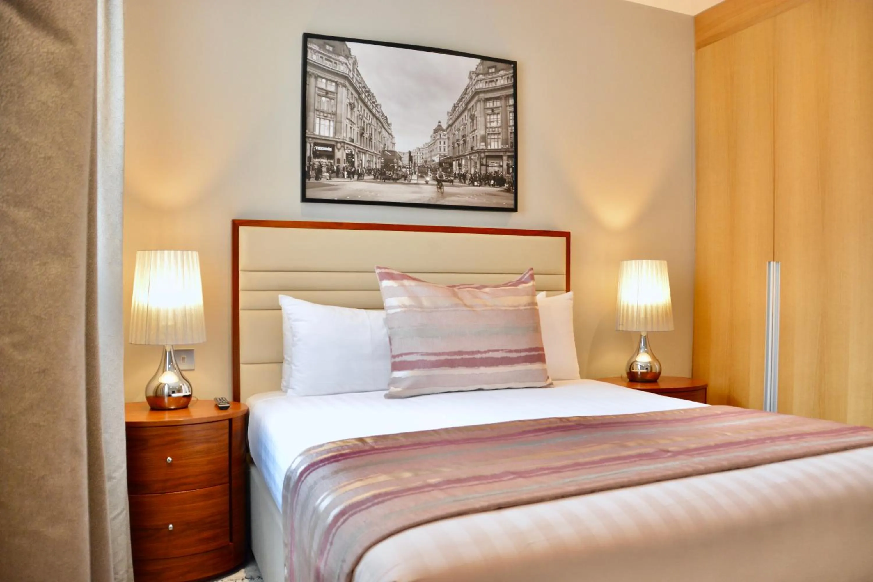 Bed in Sanctum Belsize Road