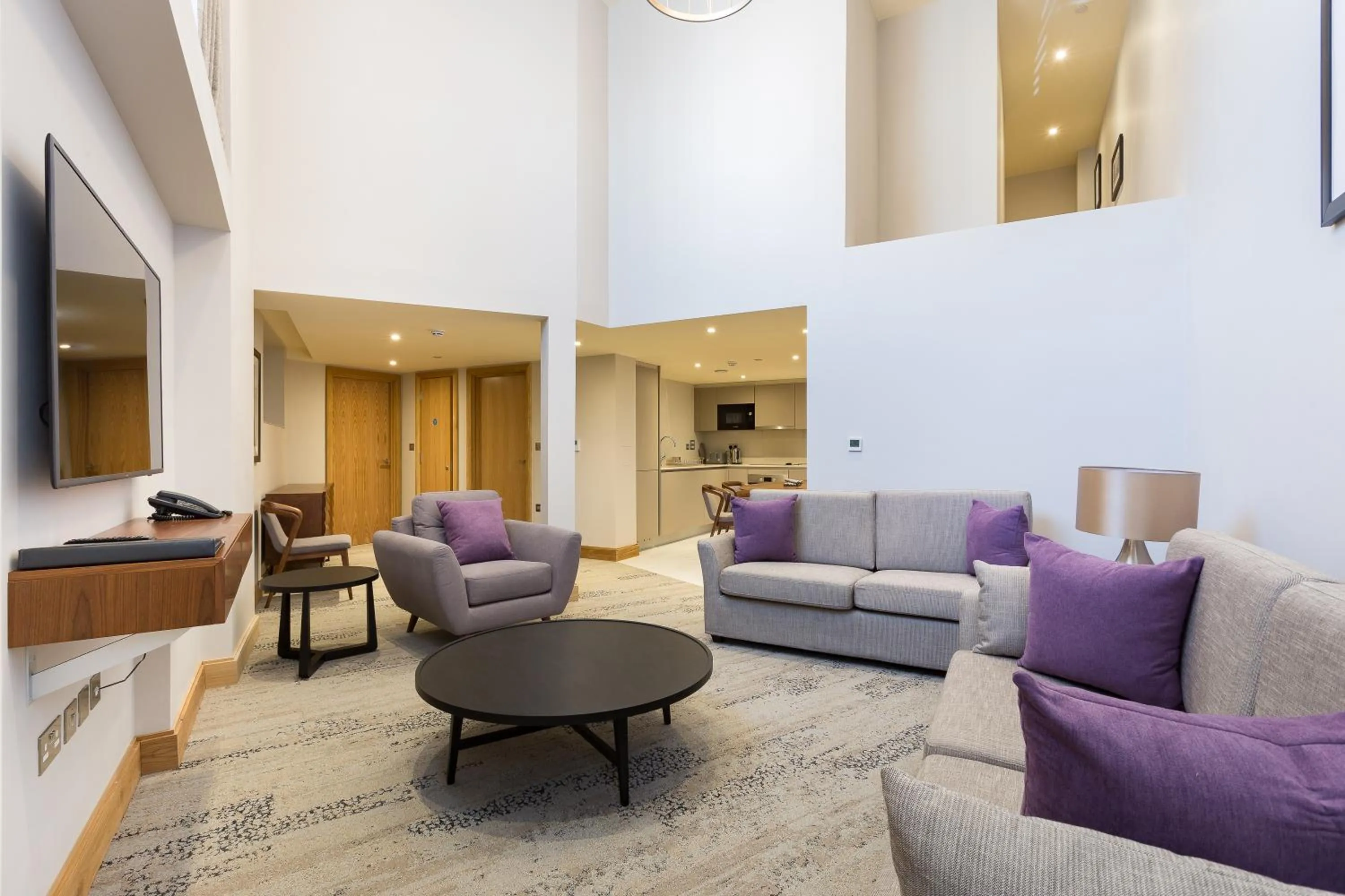 TV and multimedia in Sanctum Belsize Road