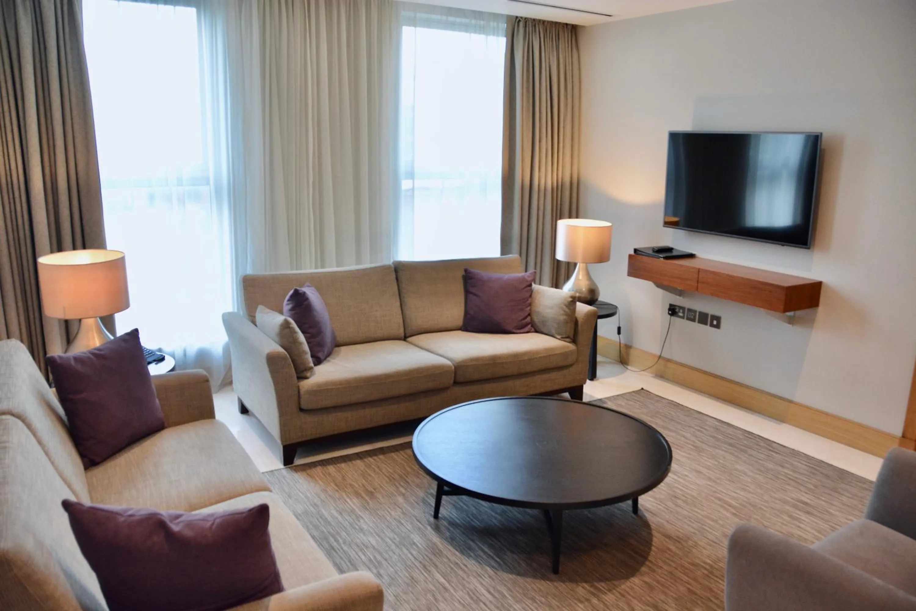 TV and multimedia in Sanctum Belsize Road