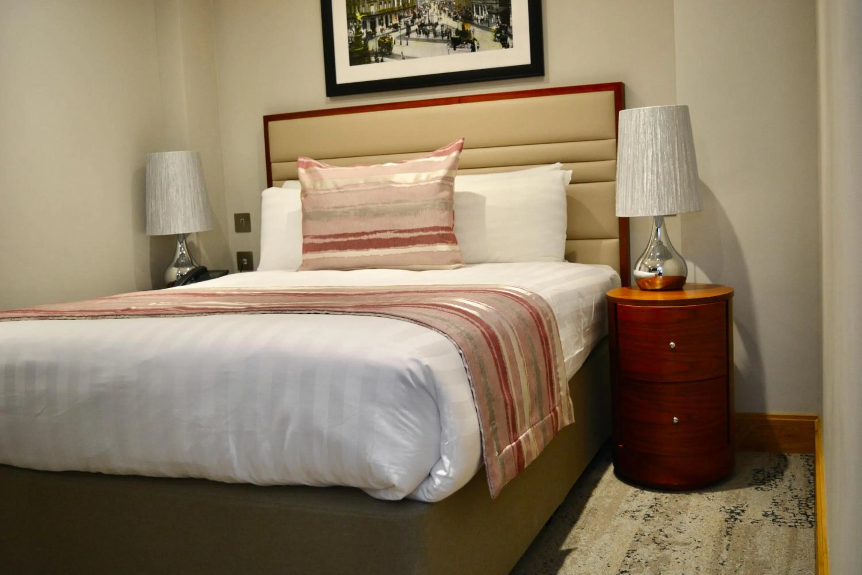 Bed in Sanctum Belsize Road