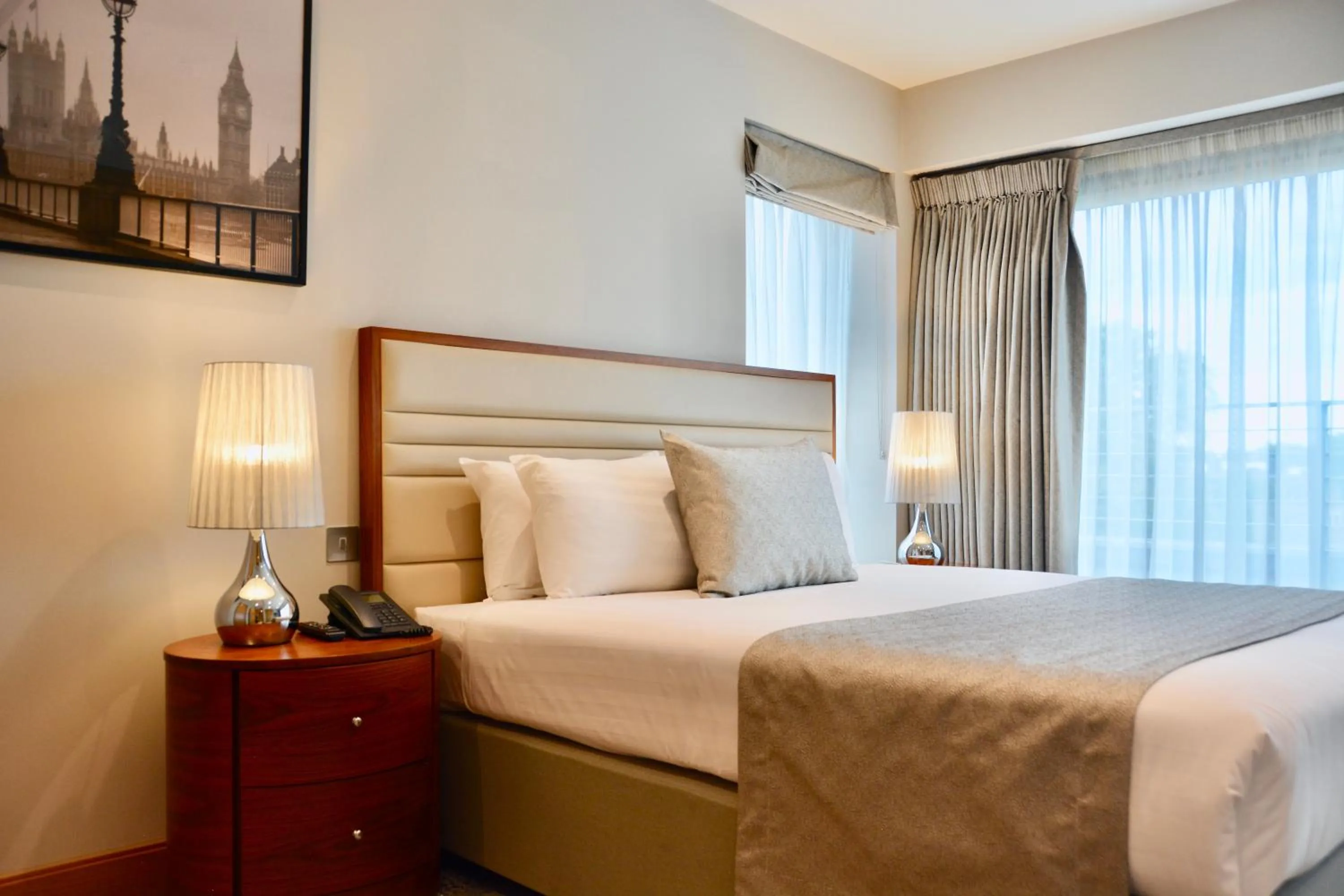 Bed in Sanctum Belsize Road