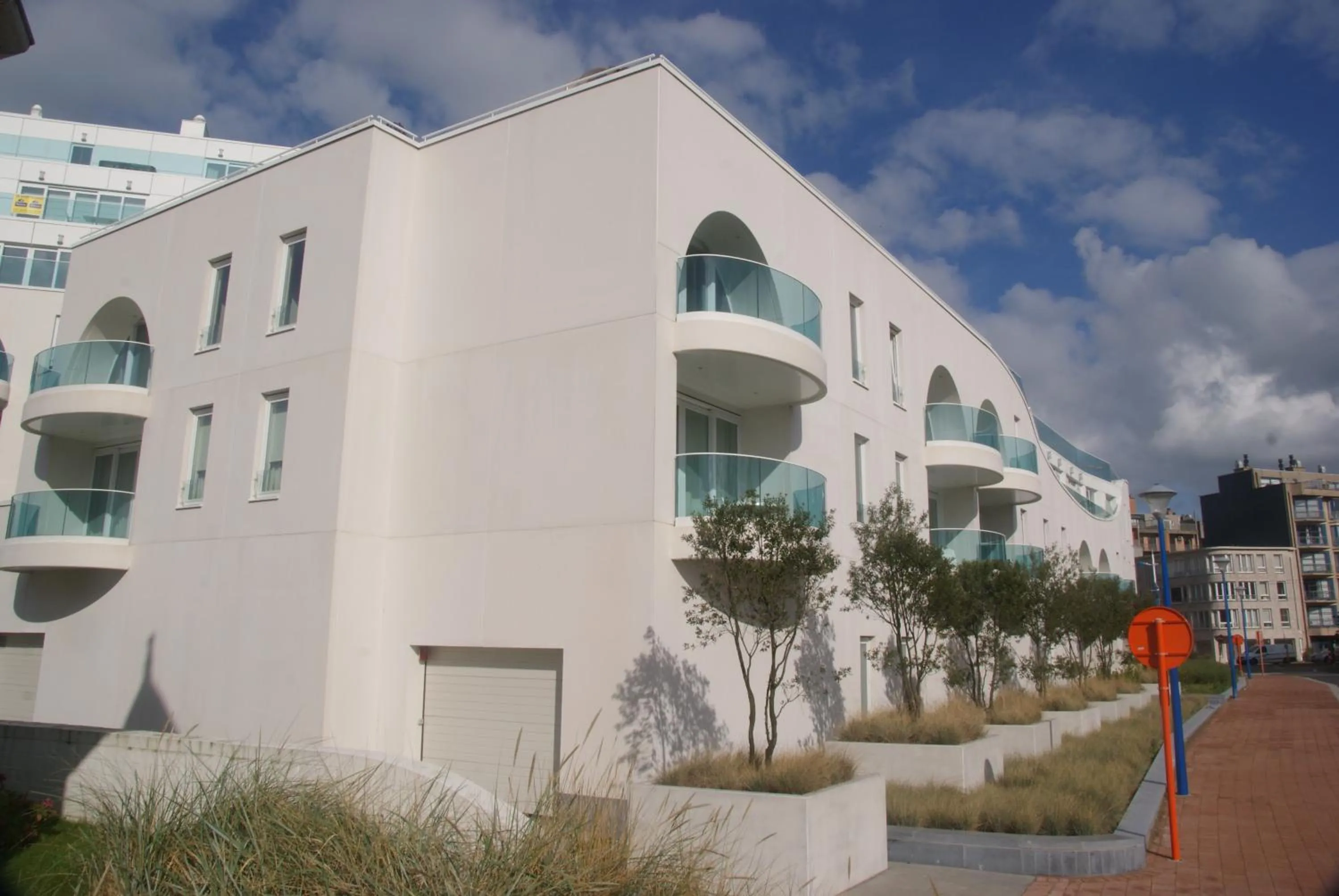 Facade/entrance in White Princess