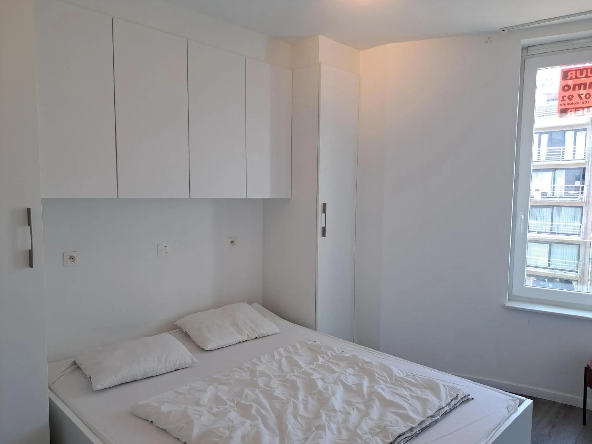 Bed in White Princess
