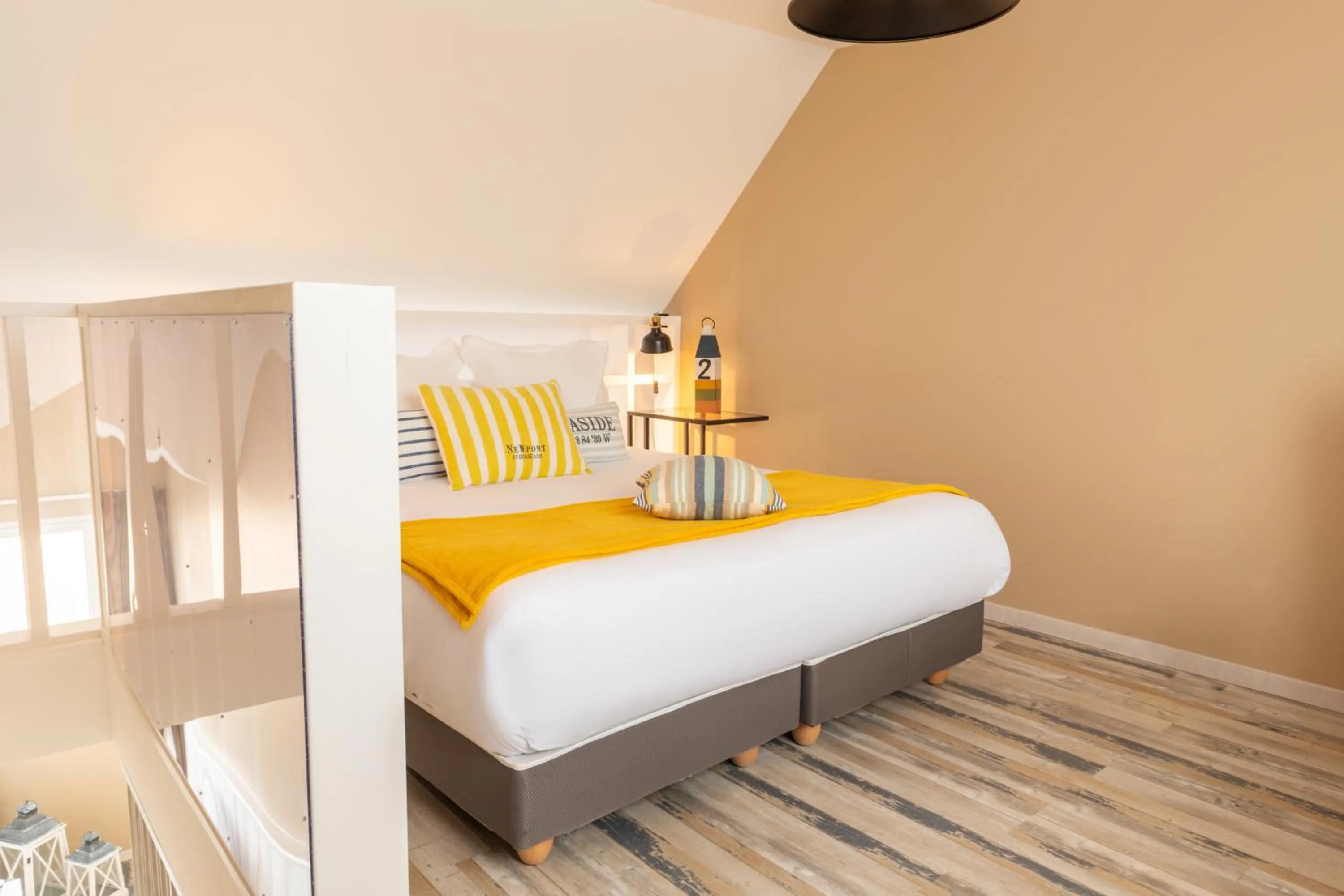 Bed in Hôtel de la Plage