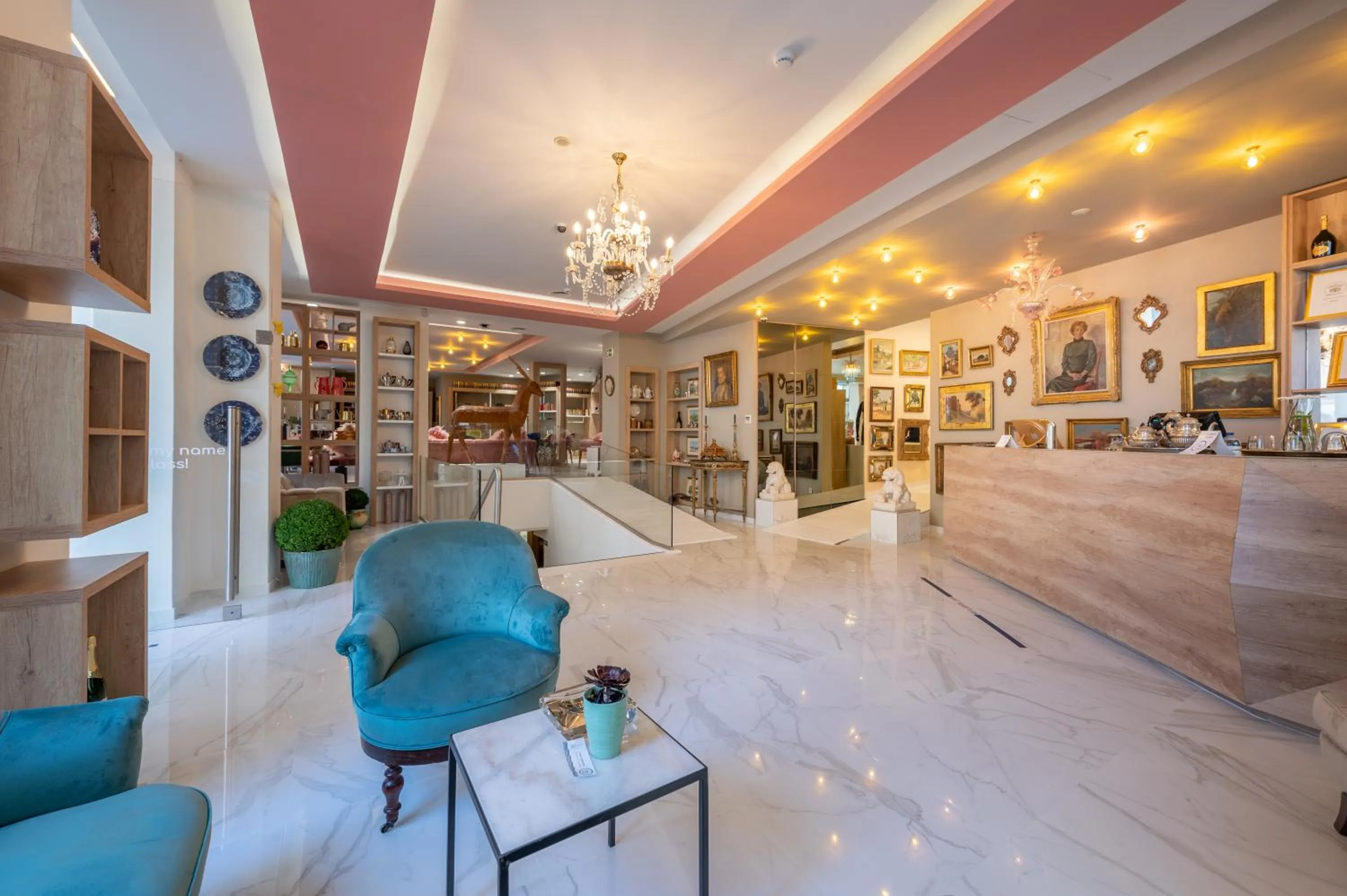 Lobby or reception in Sé Boutique Hotel