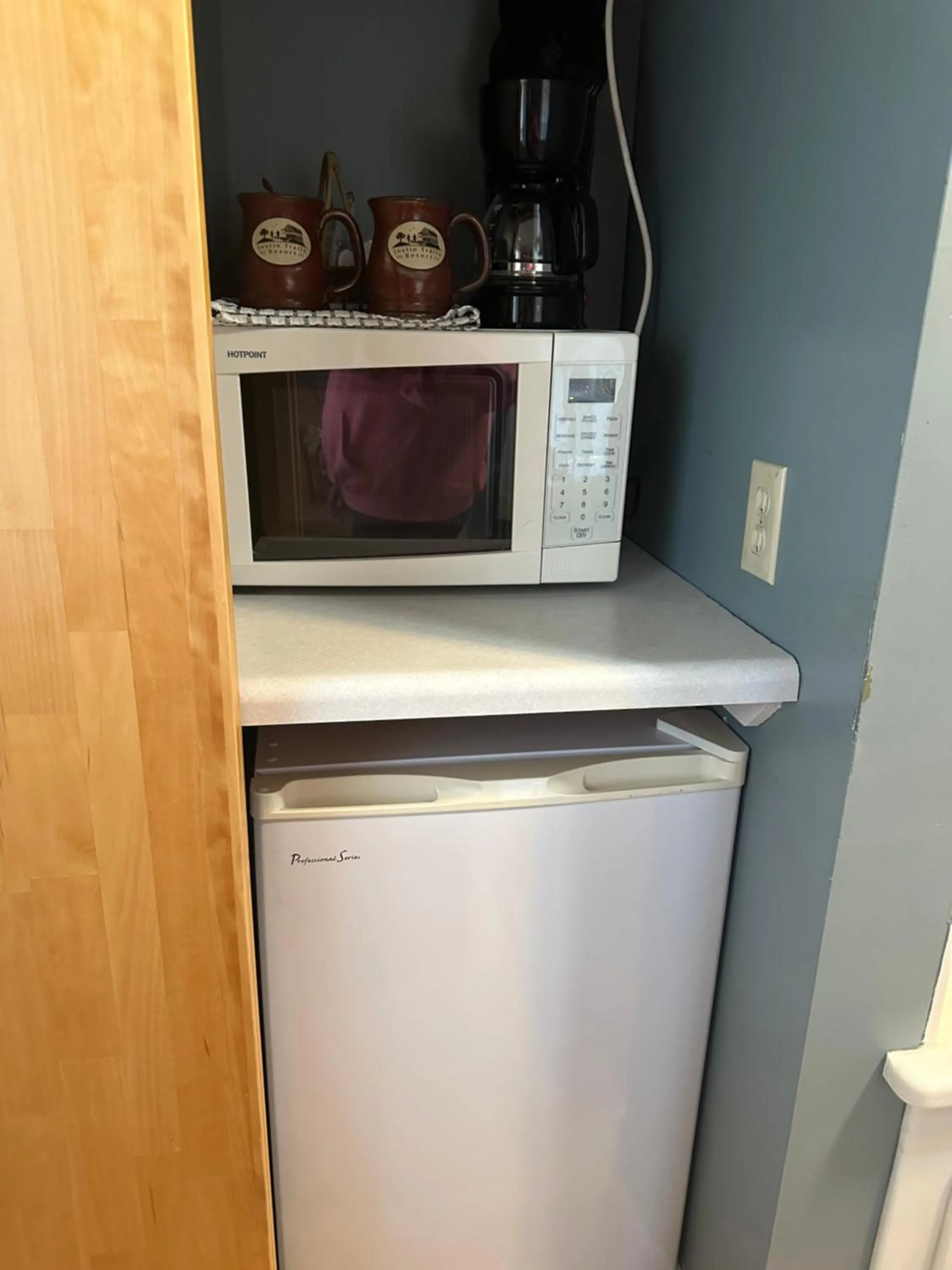 Kitchen or kitchenette in Justin Trails Resort