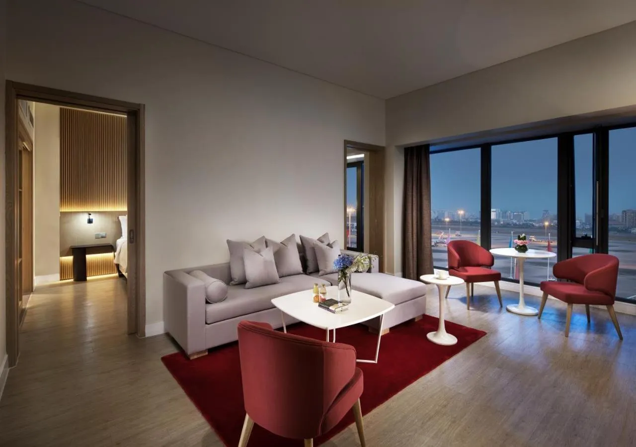 Living room in Sanya Phoenix Airport Hotel