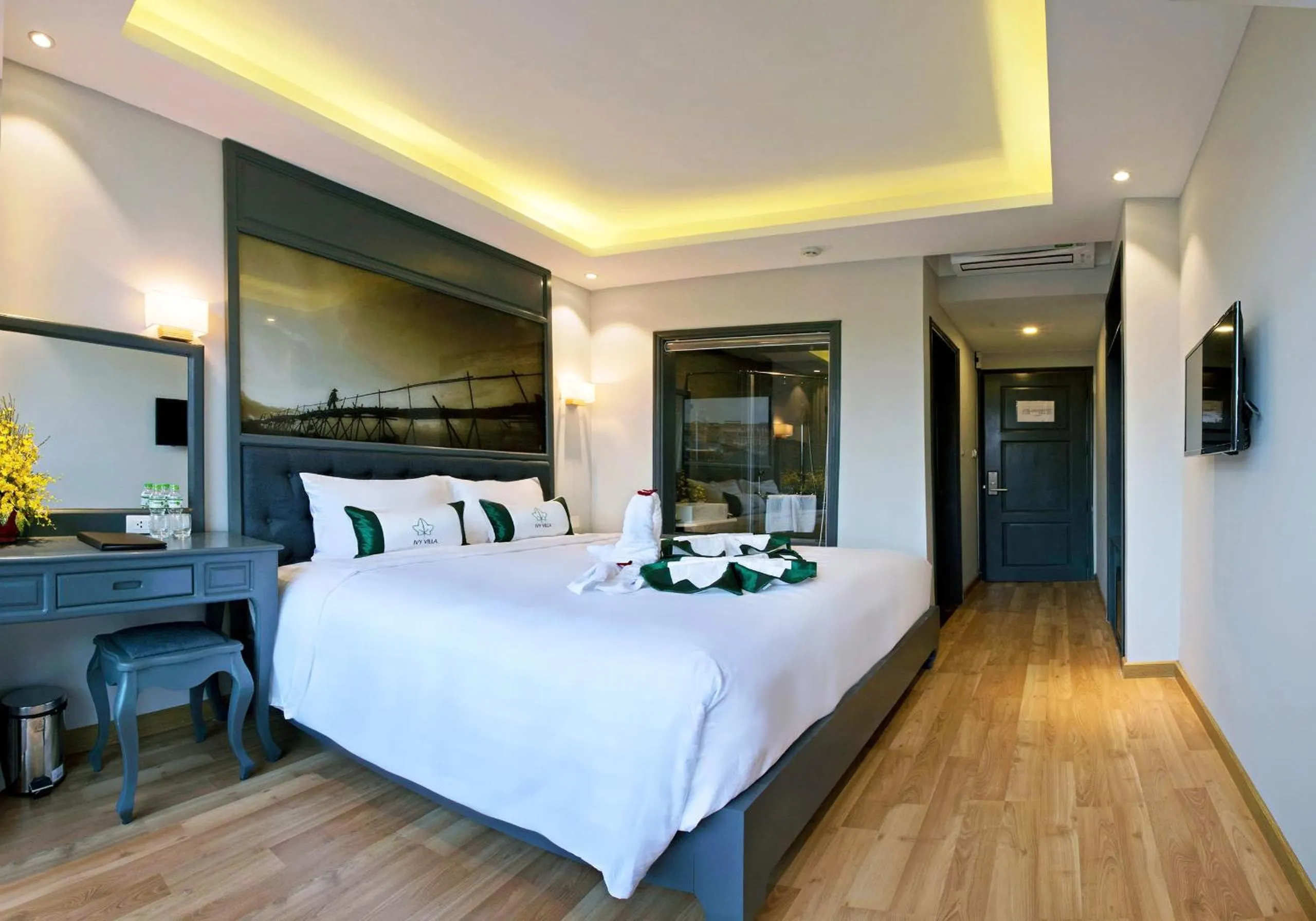 Bedroom, Bed in Ivy Villa