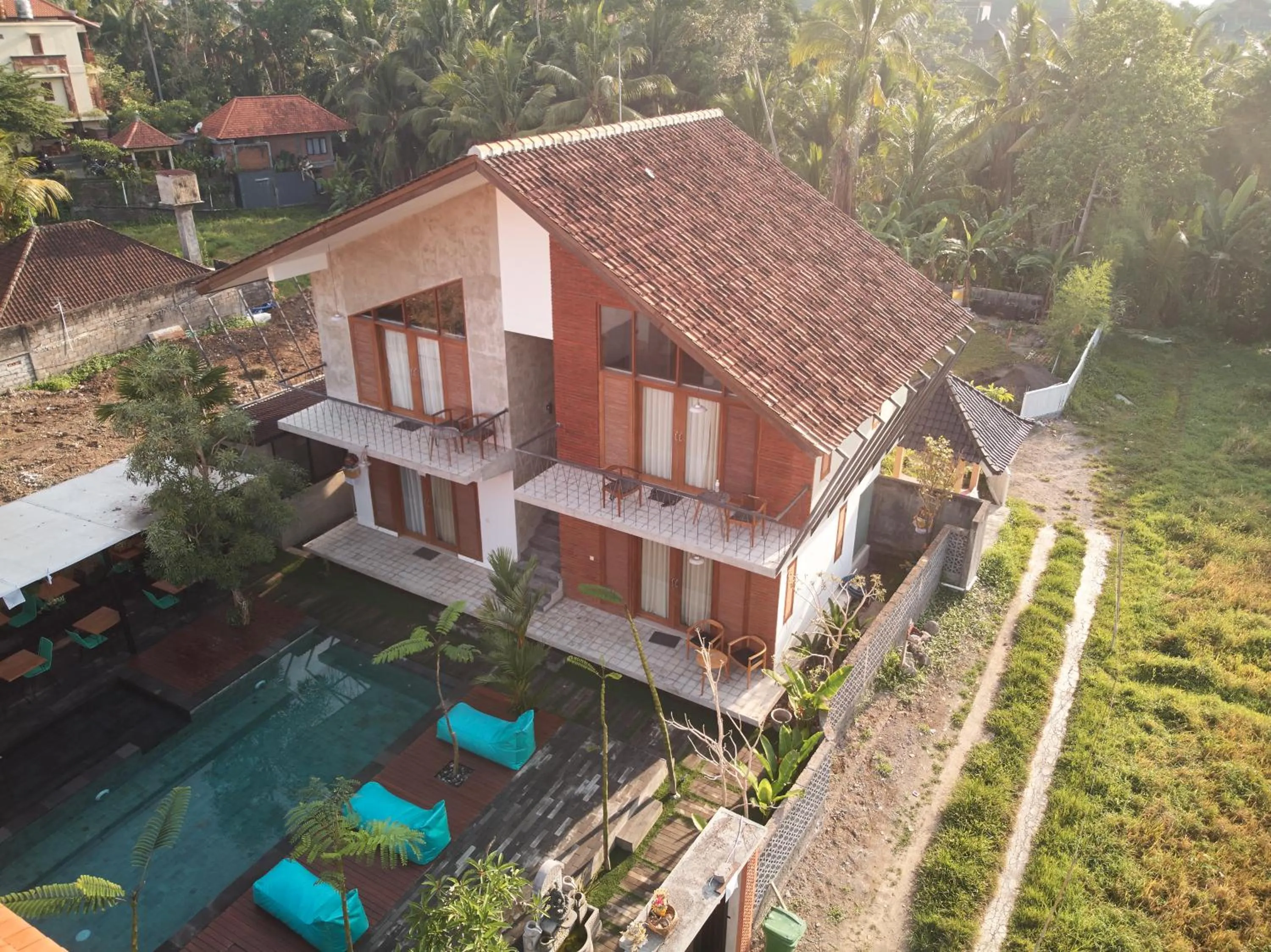 Property building in Kubu Tropis