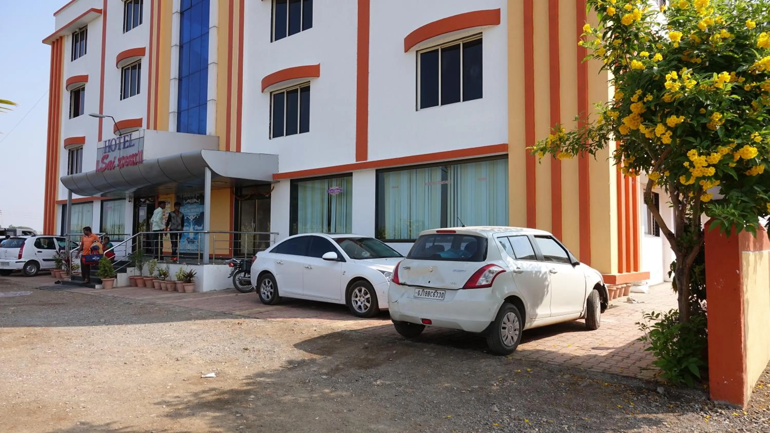 Facade/entrance in Hotel Sai Shraddha