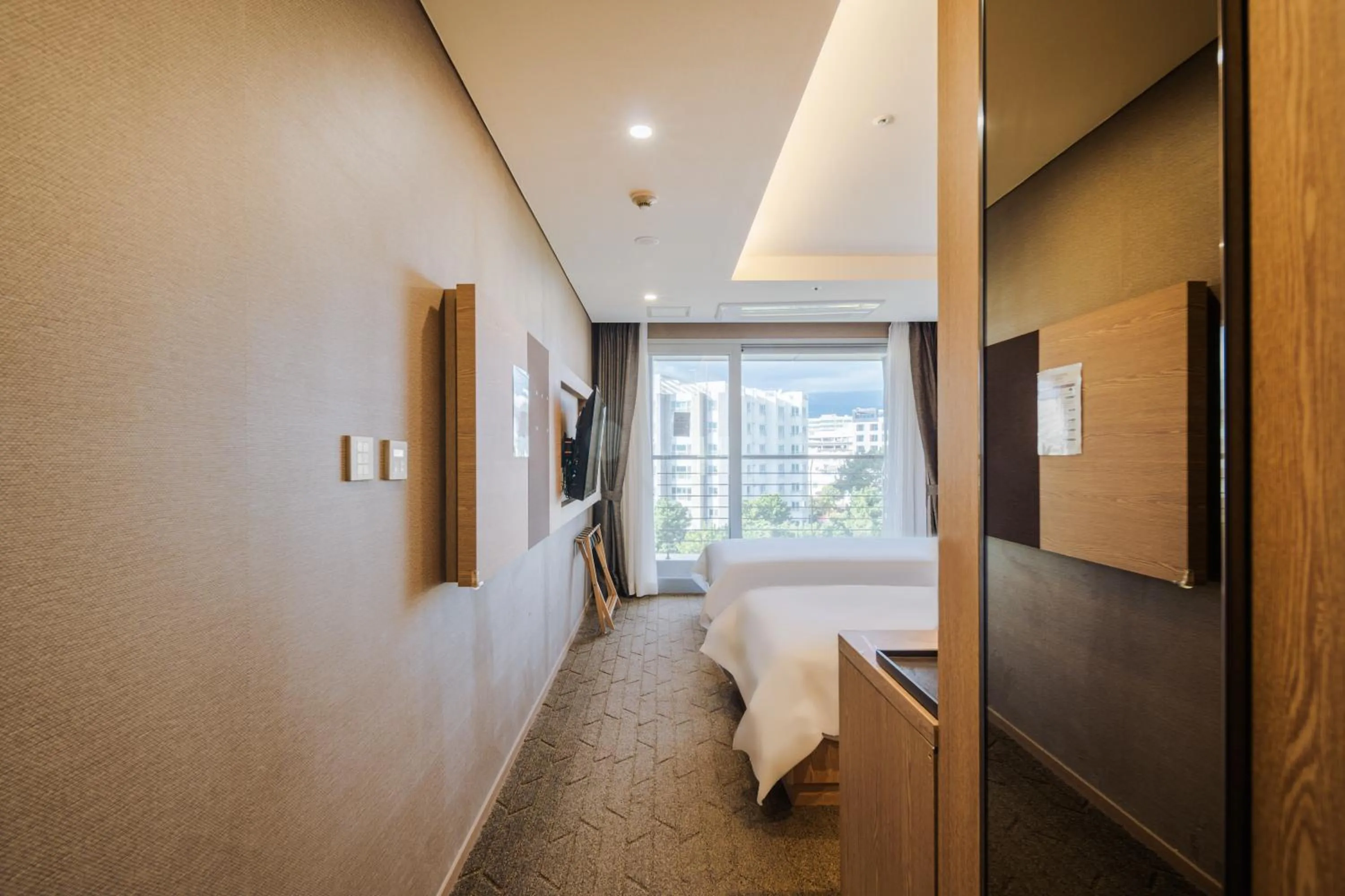 Hotel bridge Seogwipo